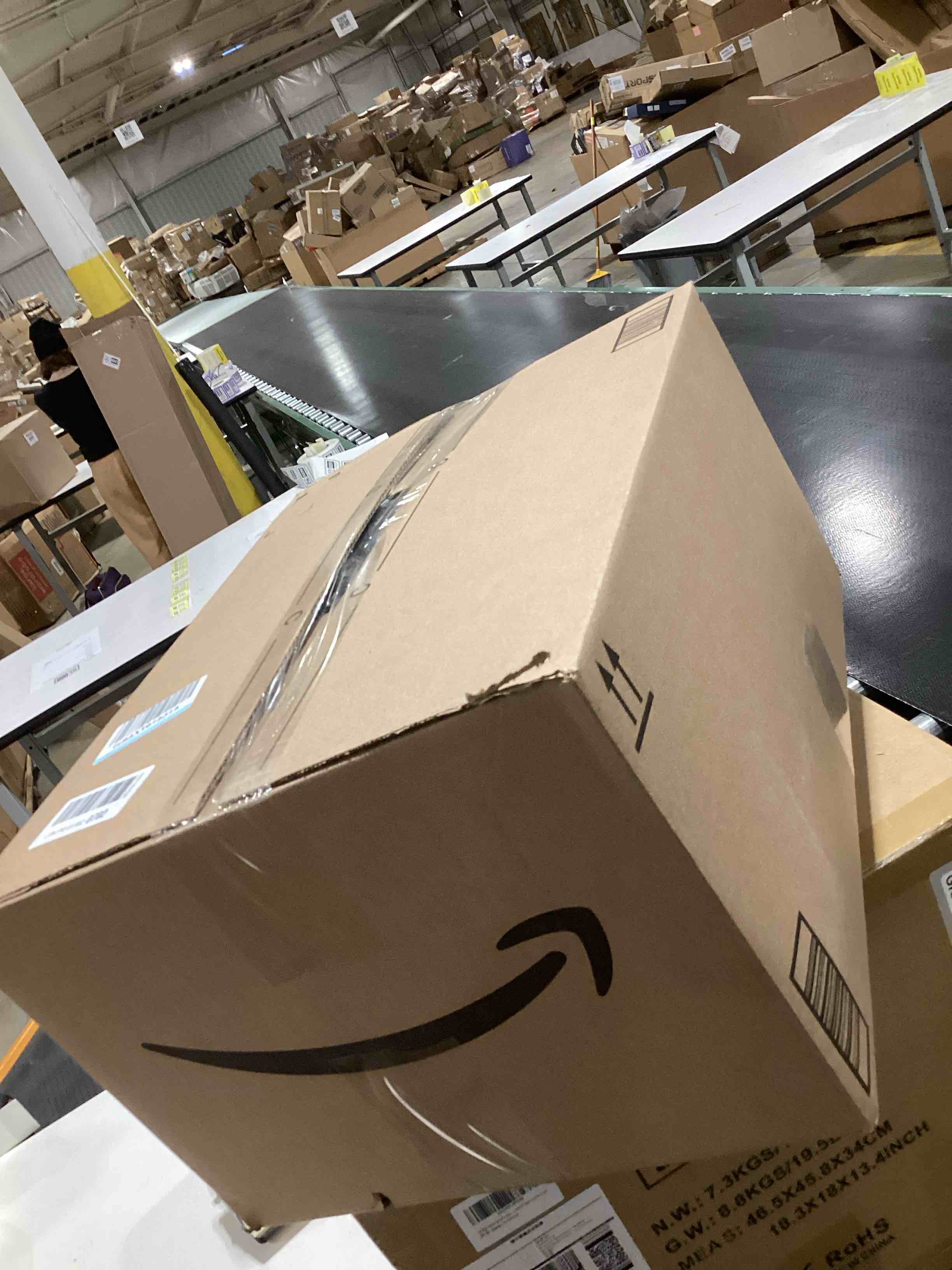 https://s3.amazonaws.com/lotting-images-prod/bidfta/GRA2376968_1758112075611.jpeg