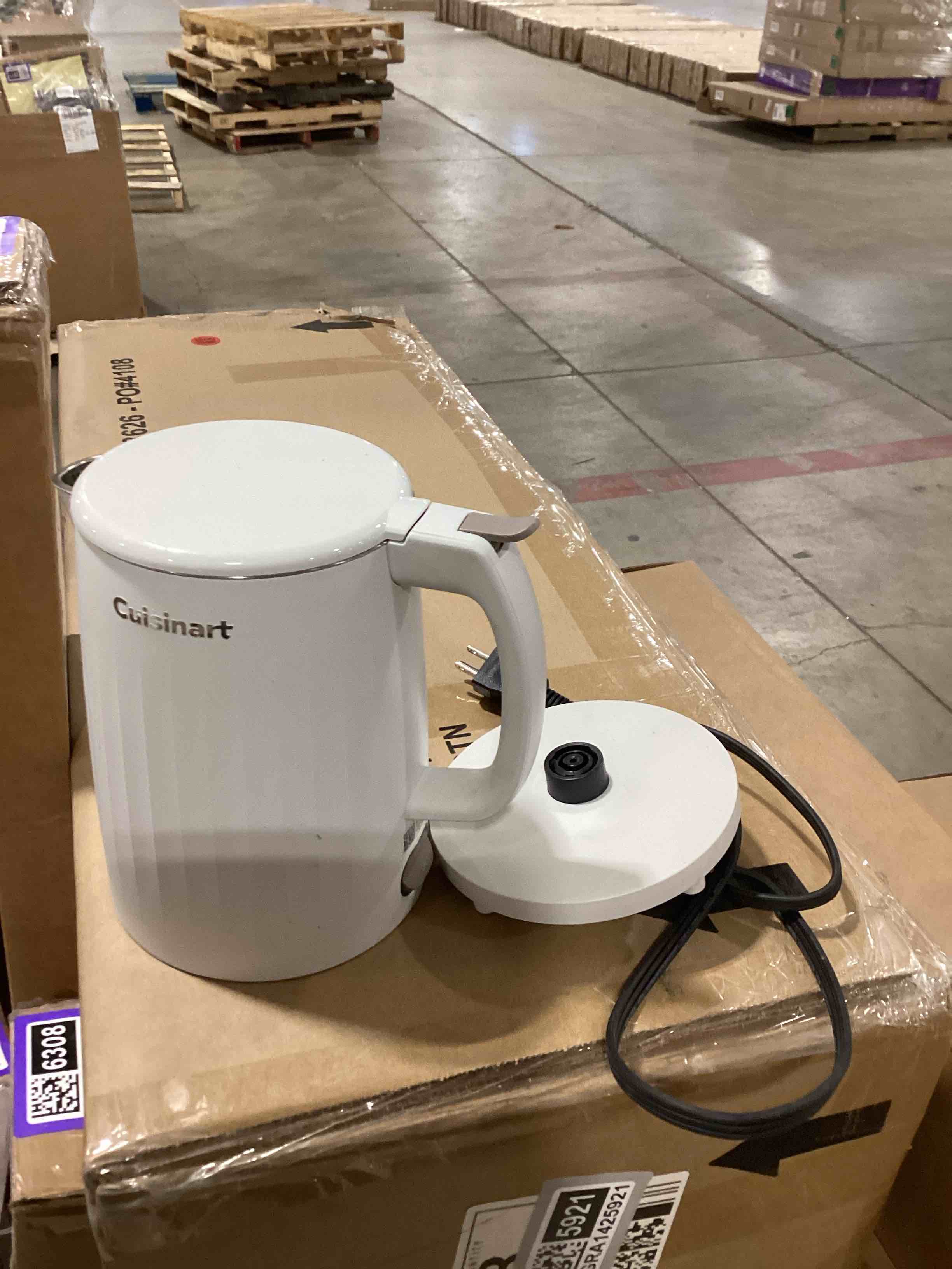 cuisinart soho 1 liter double wall electric kettle, truffle