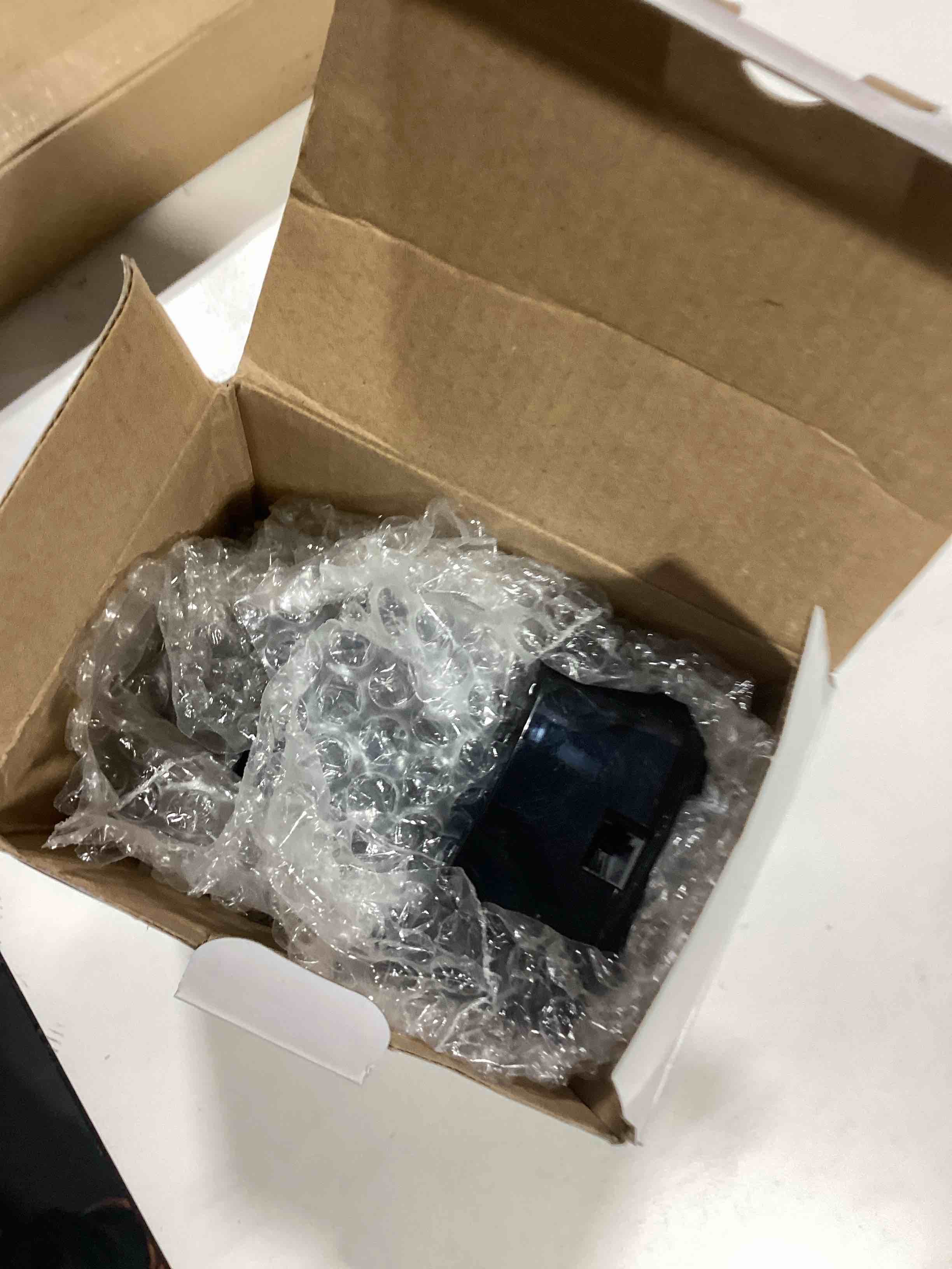 https://s3.amazonaws.com/lotting-images-prod/bidfta/GRA2380316_1761320192692.jpeg