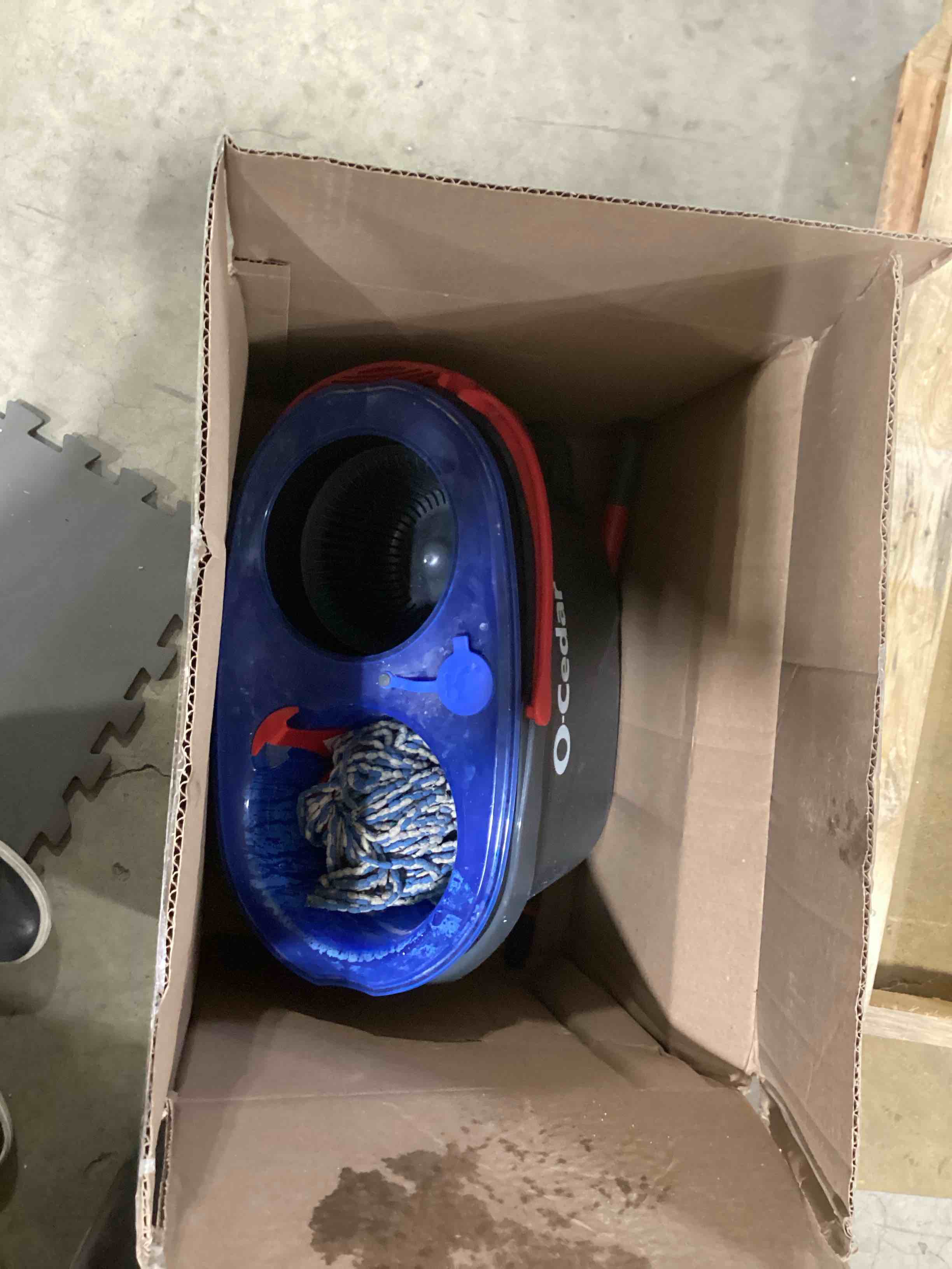 O-Cedar EasyWring RinseClean Microfiber Spin Mop & Bucket Floor Cleaning System with Citrus Pac (Variety Pack)