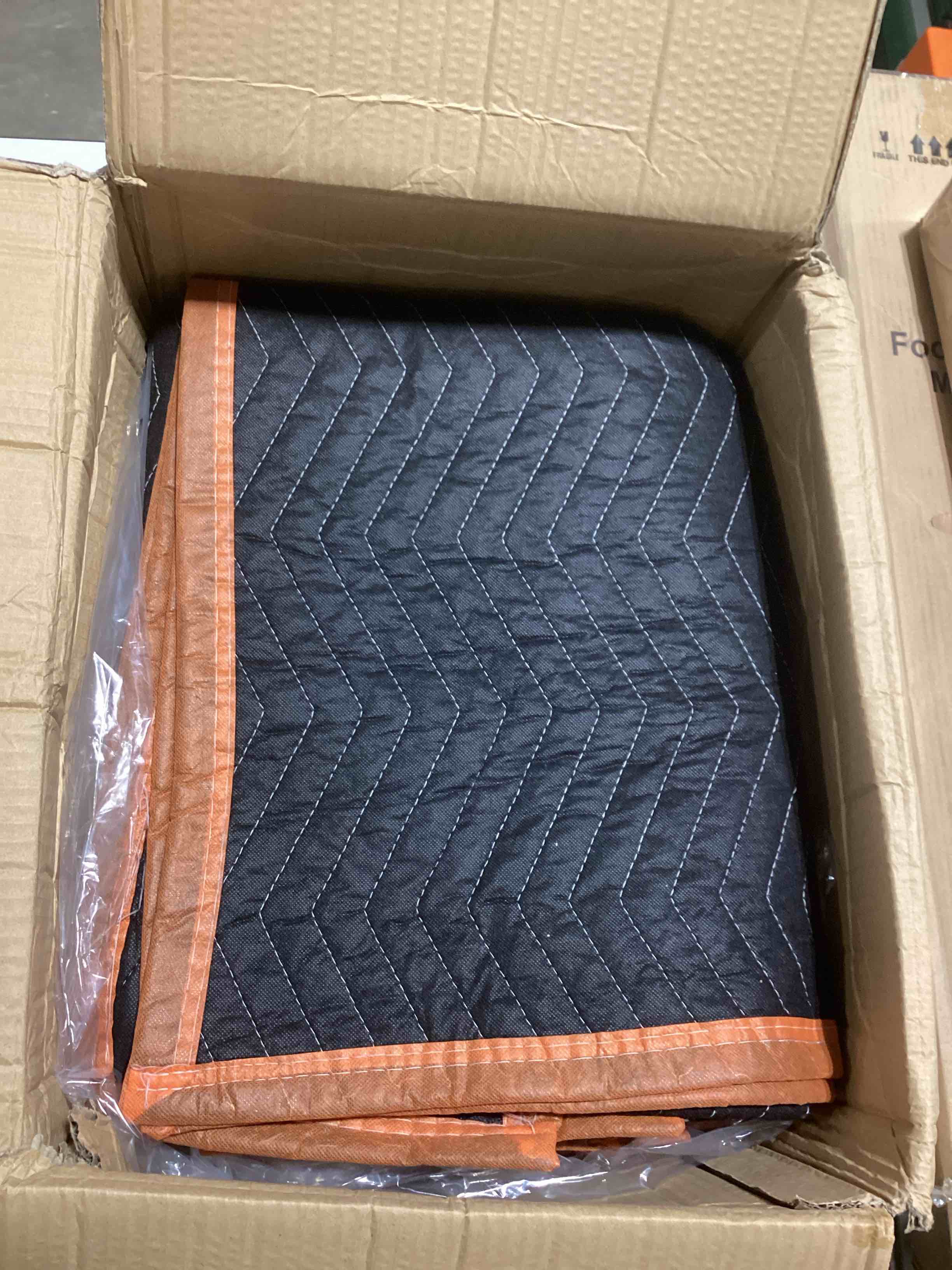 Amazon Basics Moving Blankets, 72" x 40", Pack of 6, Black