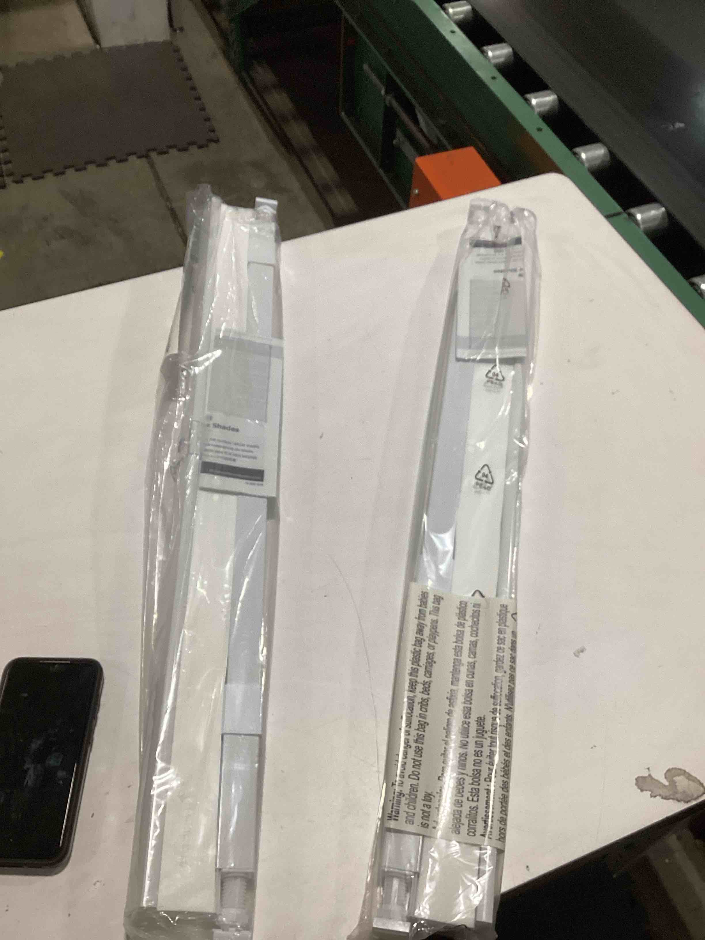 Grandekor No Tools No Drill Cordless Cellular Shades,34" W x 36" H,Blackout Honeycomb Blinds for Indoor Windows,UV Protection Privacy No Drill Blinds for Home,Door,White