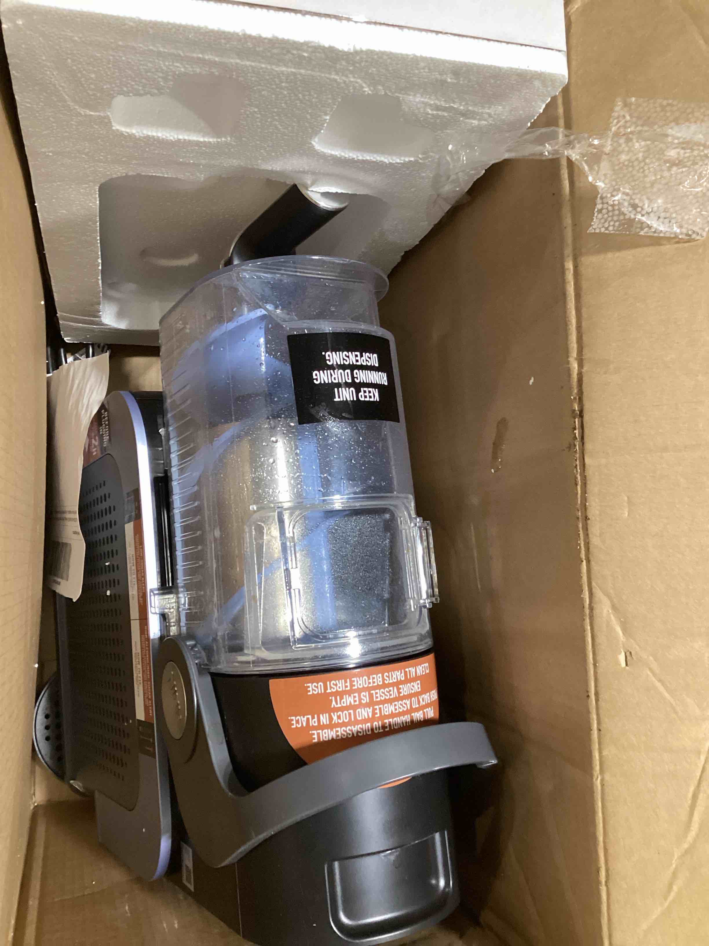 Ninja FS301 Professional Maker with RapidChill Technology, 88 oz Drink & Slushie Machine, 5 Preset Programs, Frozen Margaritas, Frappés, and More, Premium Accents, Black (Renewed) Not tested