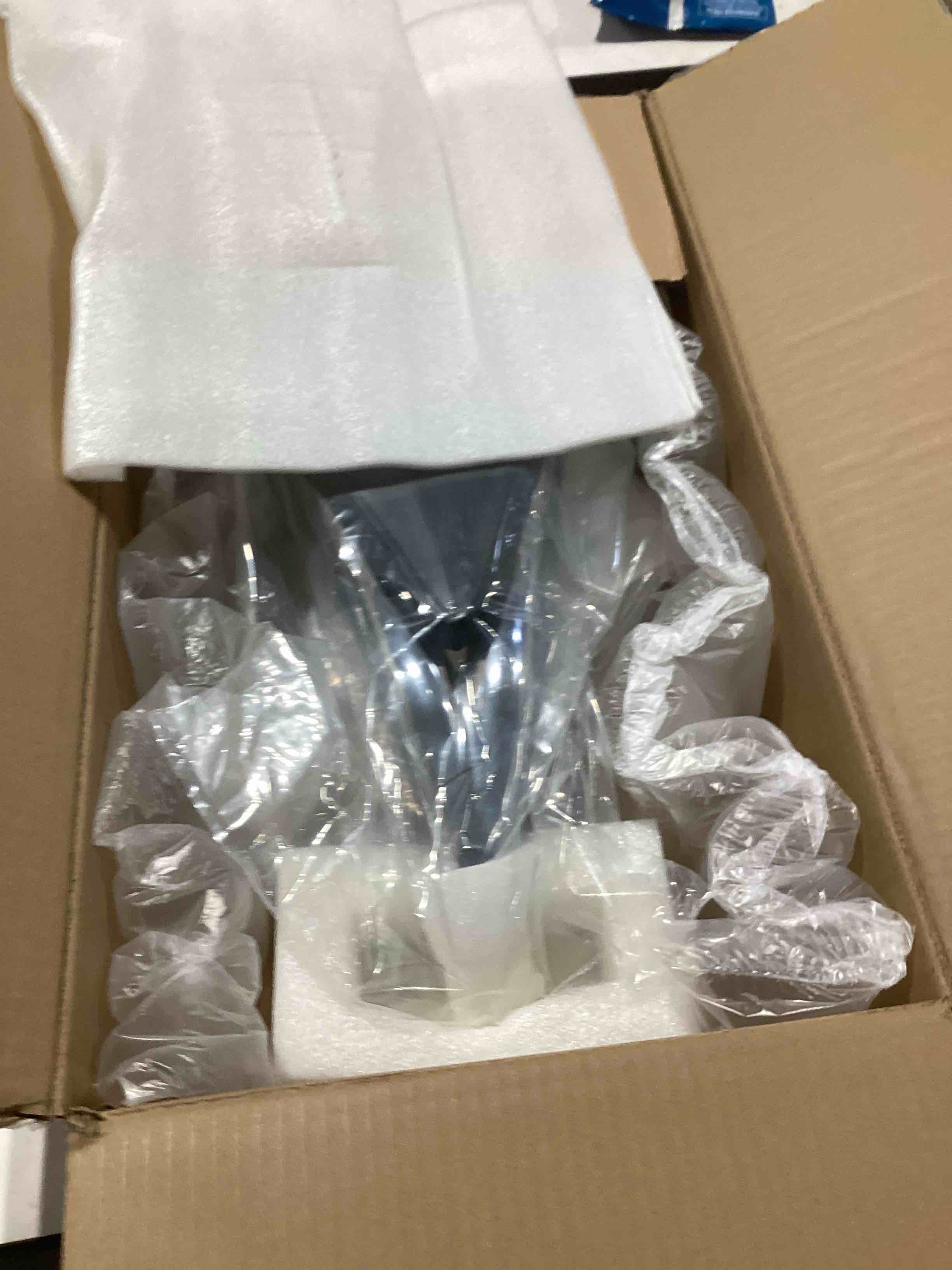 Condition photo showing As Is for YHMOTO 22" Detachable Passenger Backrest Sissy Bar Quick Release Fit For Harley Davidson Touring Mod