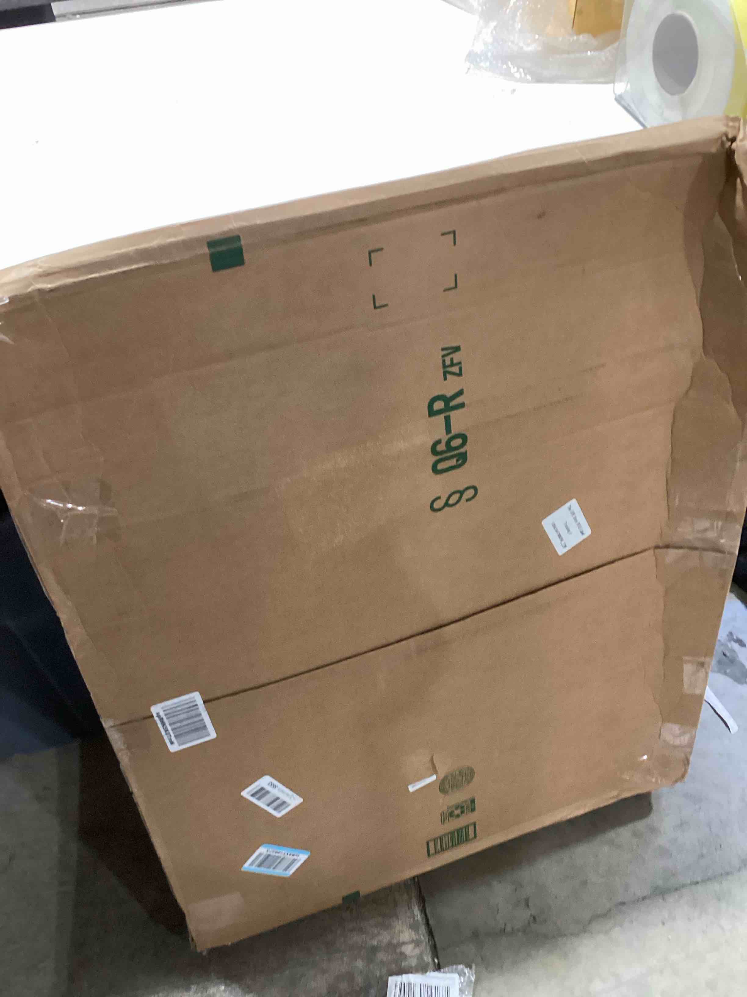 MCS 20x27 Puzzle Frame for Finished Puzzles, White Vertical & Horizontal Wall-Mounted Large Picture 