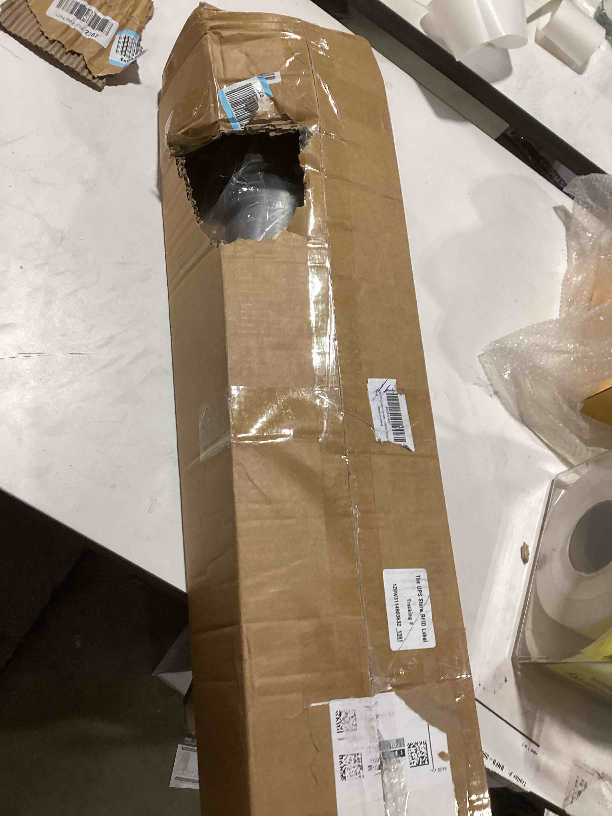 Condition photo showing As Is for FOMIUZY Front Catalytic Converter Kit Direct-Fit Toyota Corolla Matrix Pontiac Vibe 2003 2004 2005 2