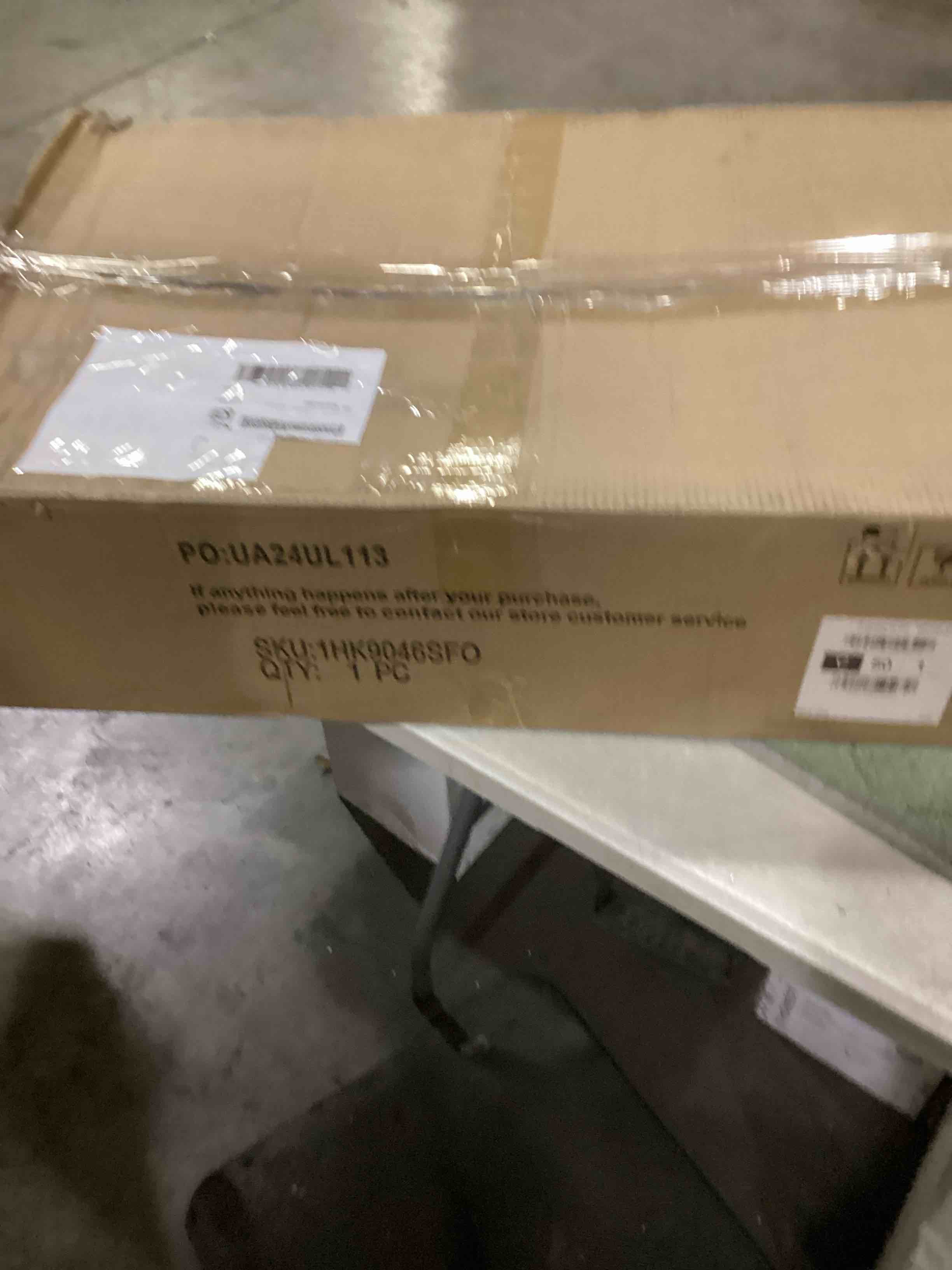 https://s3.amazonaws.com/lotting-images-prod/bidfta/GRA2464076_1748431312125.jpeg
