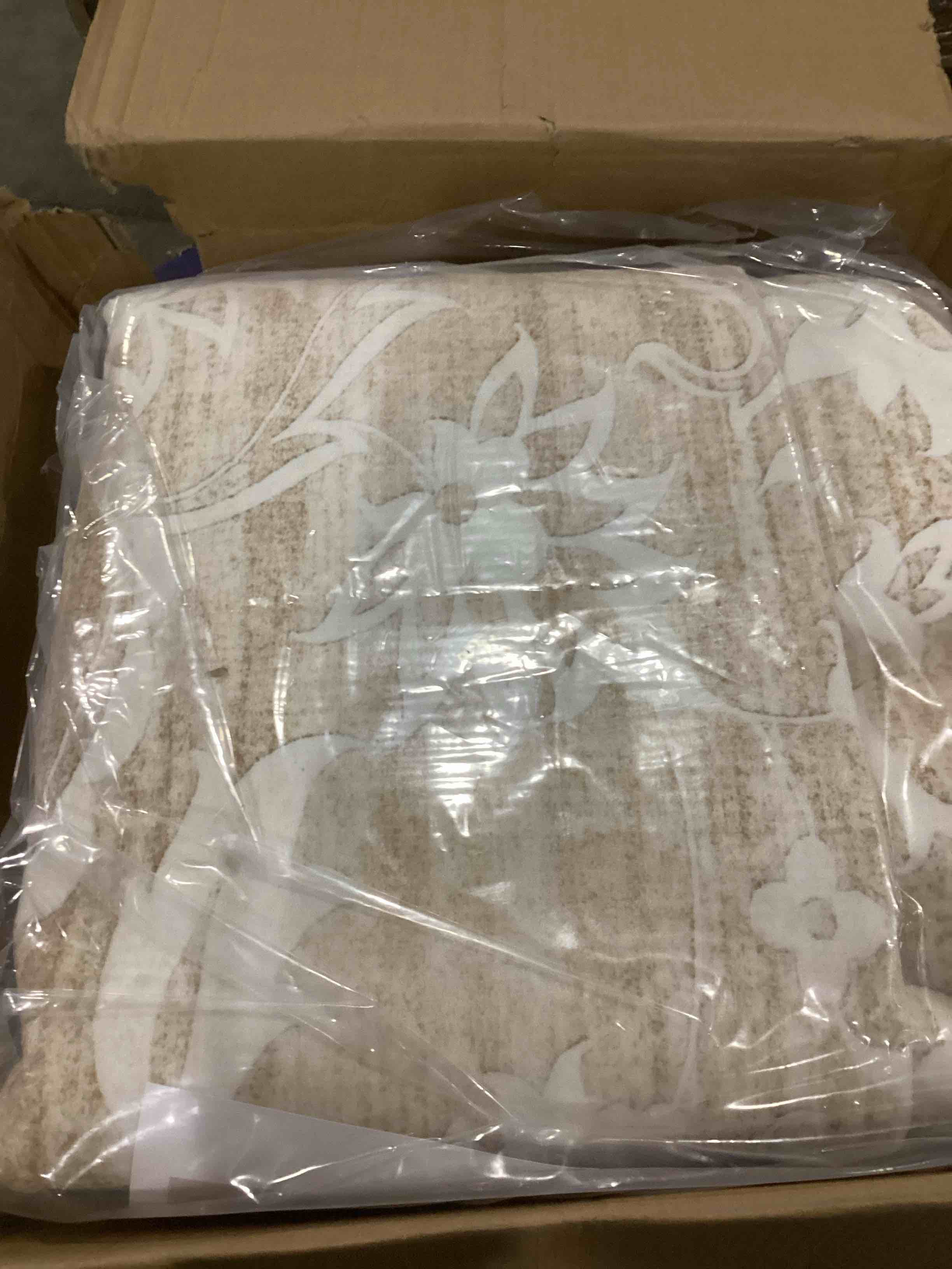 https://s3.amazonaws.com/lotting-images-prod/bidfta/GRA2464367_1749038024735.jpeg