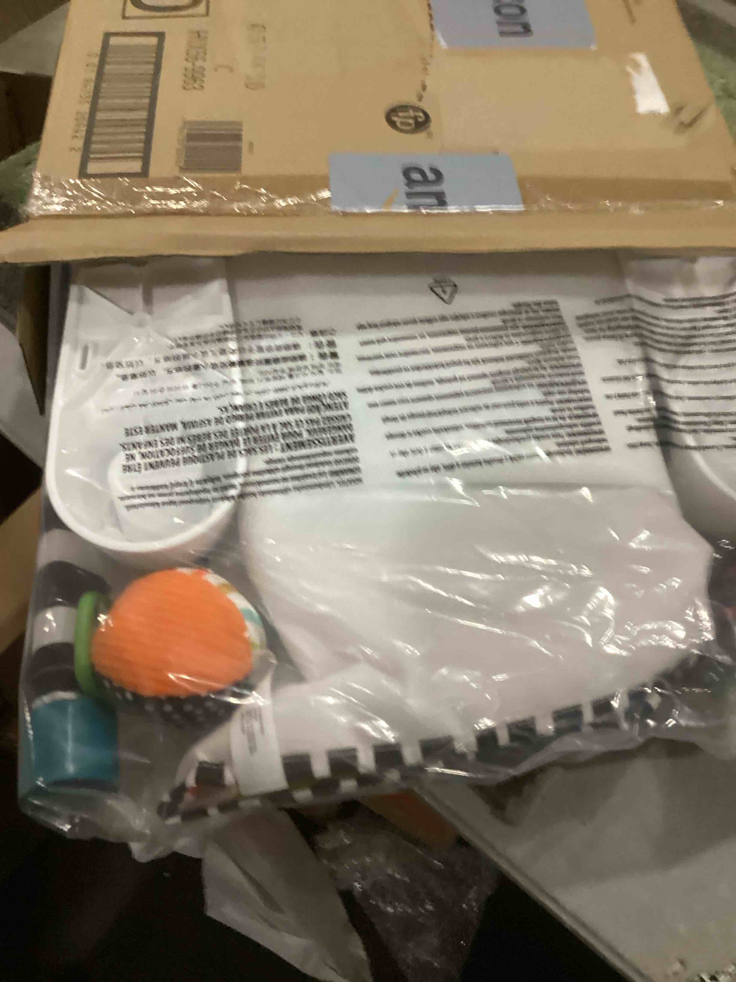 https://s3.amazonaws.com/lotting-images-prod/bidfta/GRA2465070_1749916255560.jpeg
