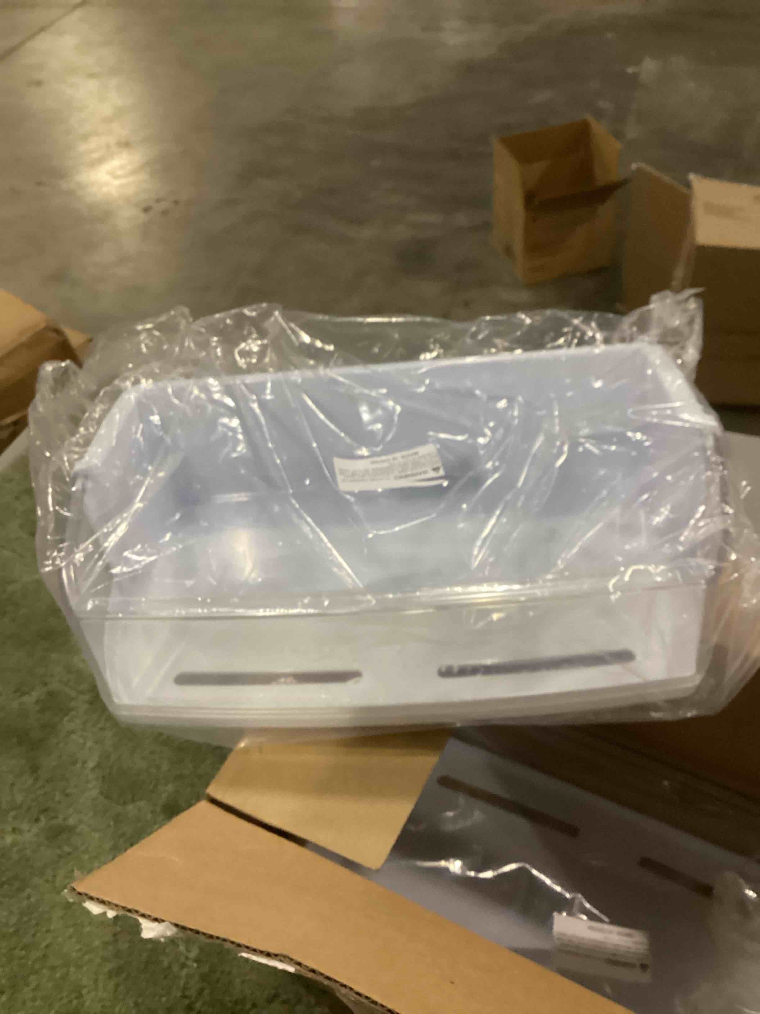 https://s3.amazonaws.com/lotting-images-prod/bidfta/GRA2465083_1749922127657.jpeg
