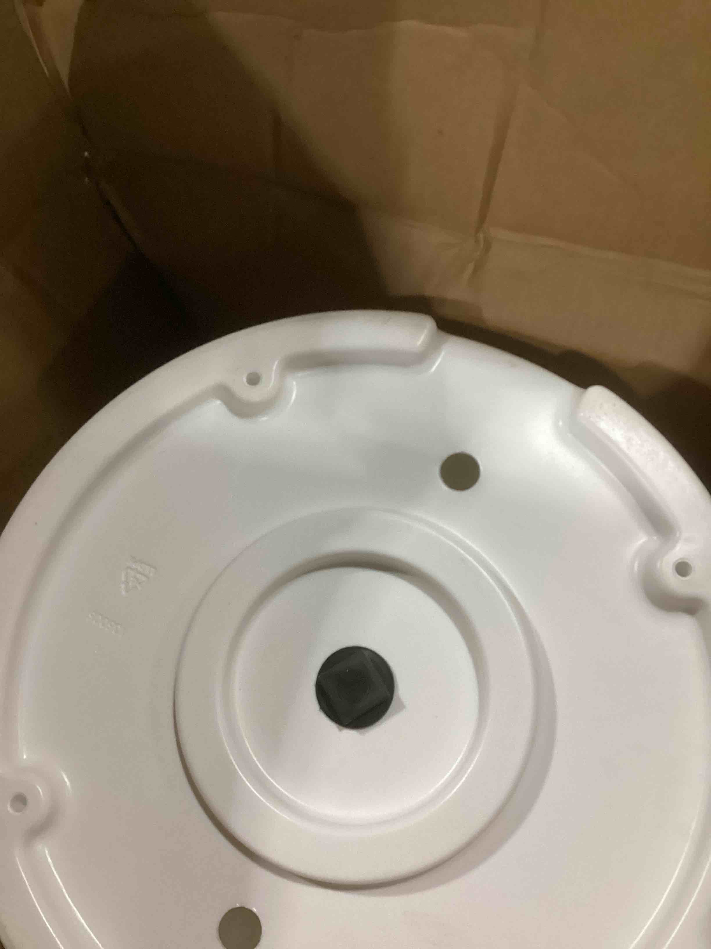 https://s3.amazonaws.com/lotting-images-prod/bidfta/GRA2465197_1750179729011.jpeg