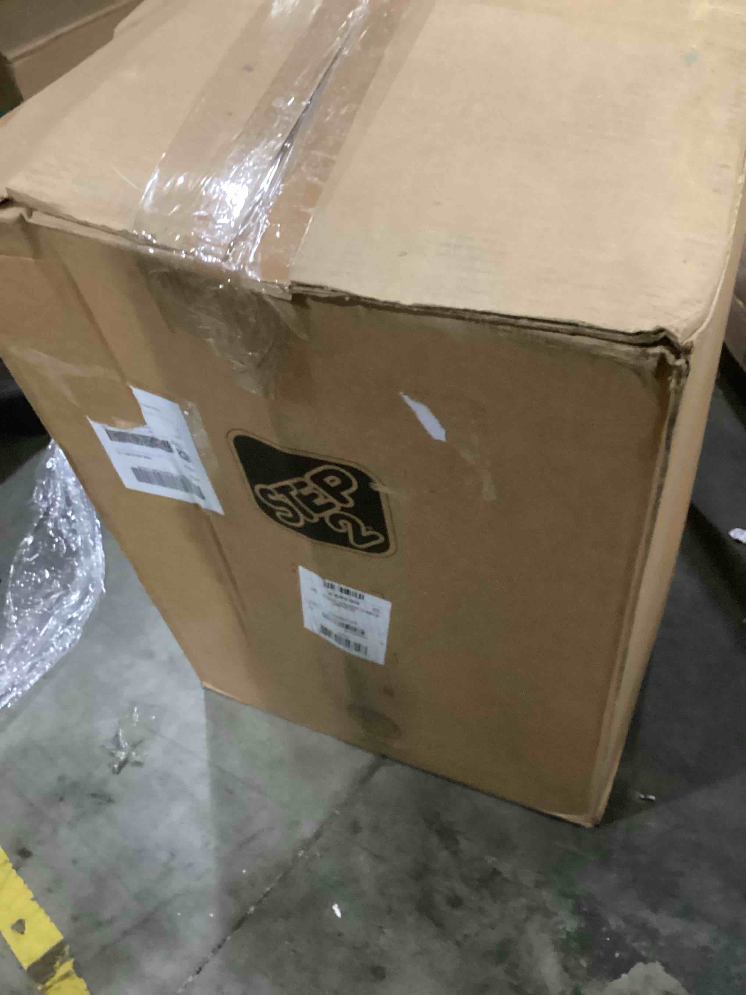 https://s3.amazonaws.com/lotting-images-prod/bidfta/GRA2465197_1750179794609.jpeg