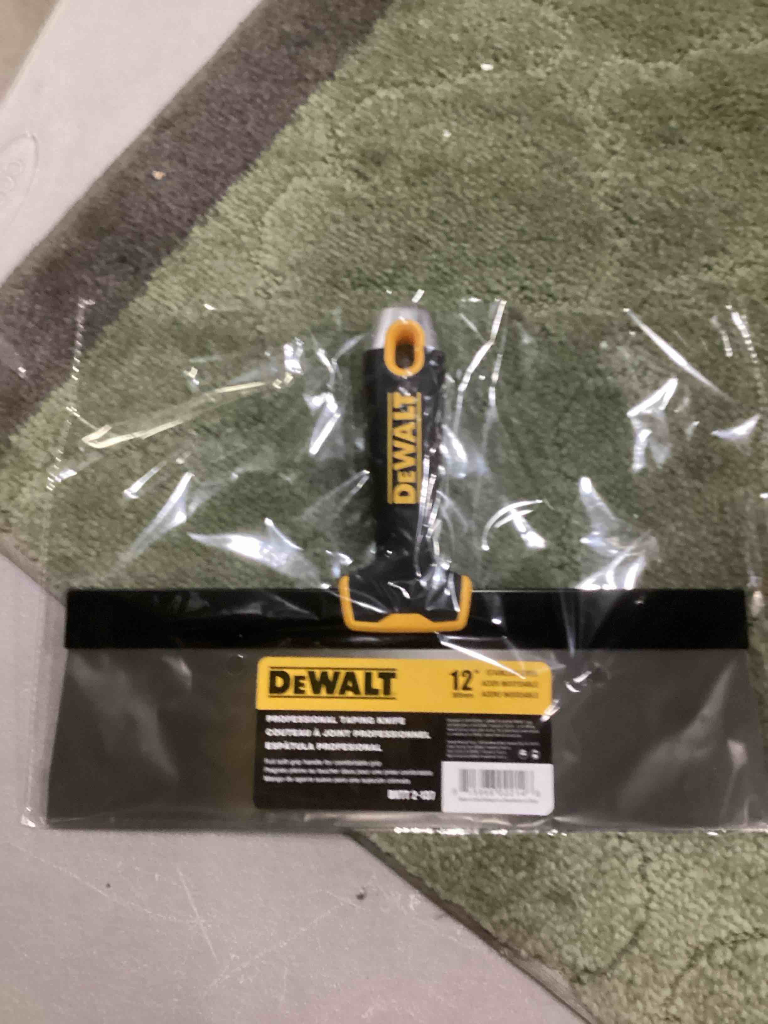 https://s3.amazonaws.com/lotting-images-prod/bidfta/GRA2465301_1750339536442.jpeg