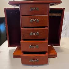 jewelry box