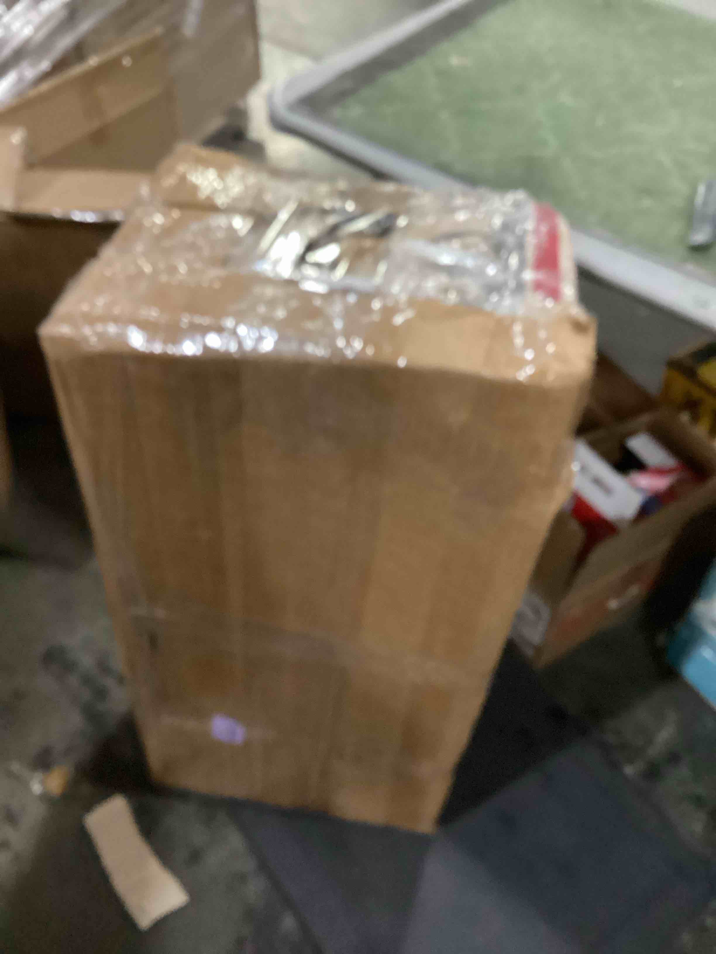 https://s3.amazonaws.com/lotting-images-prod/bidfta/GRA2465619_1750936758142.jpeg