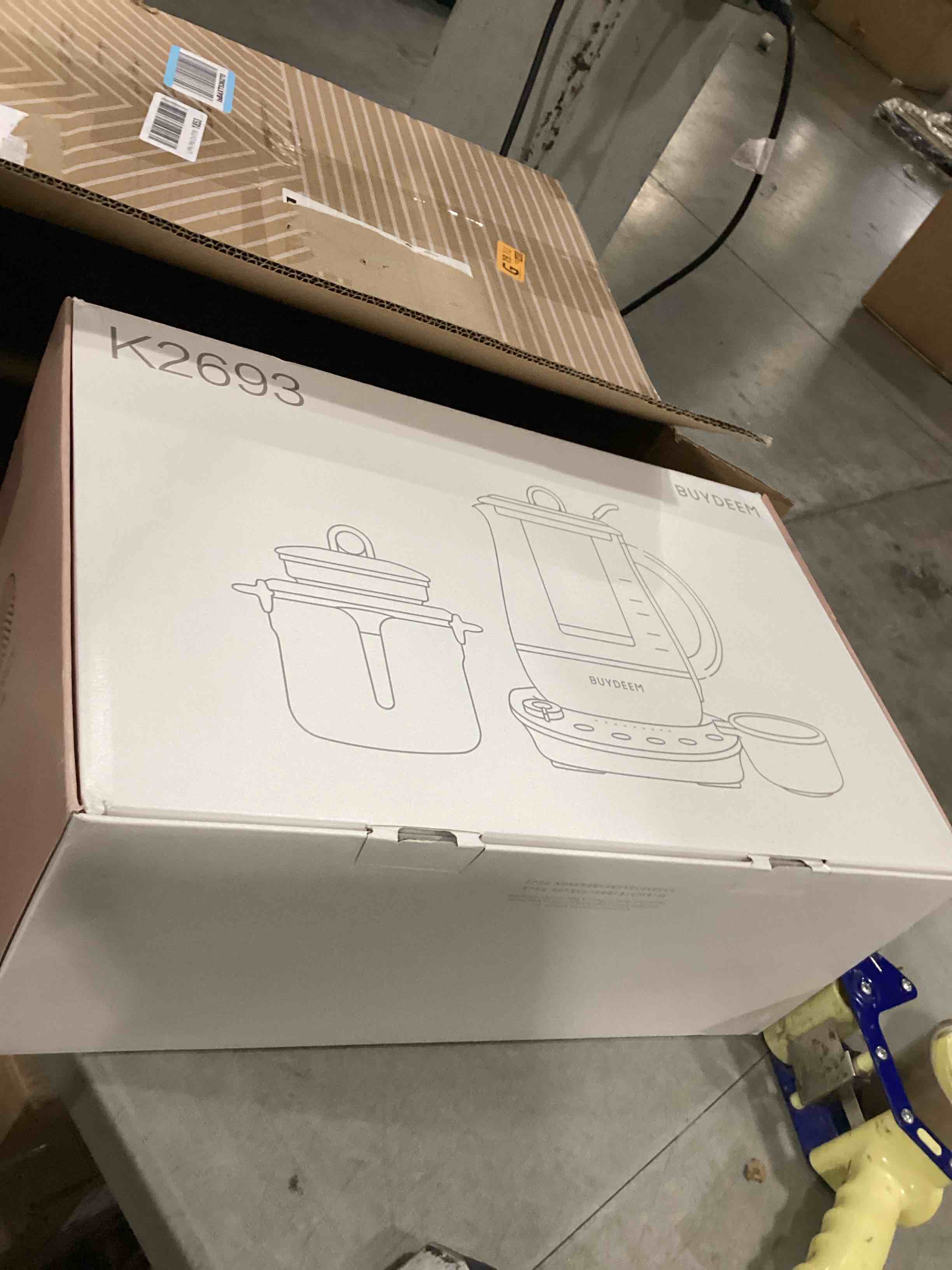 https://s3.amazonaws.com/lotting-images-prod/bidfta/GRA2467456_1747417370291.jpeg
