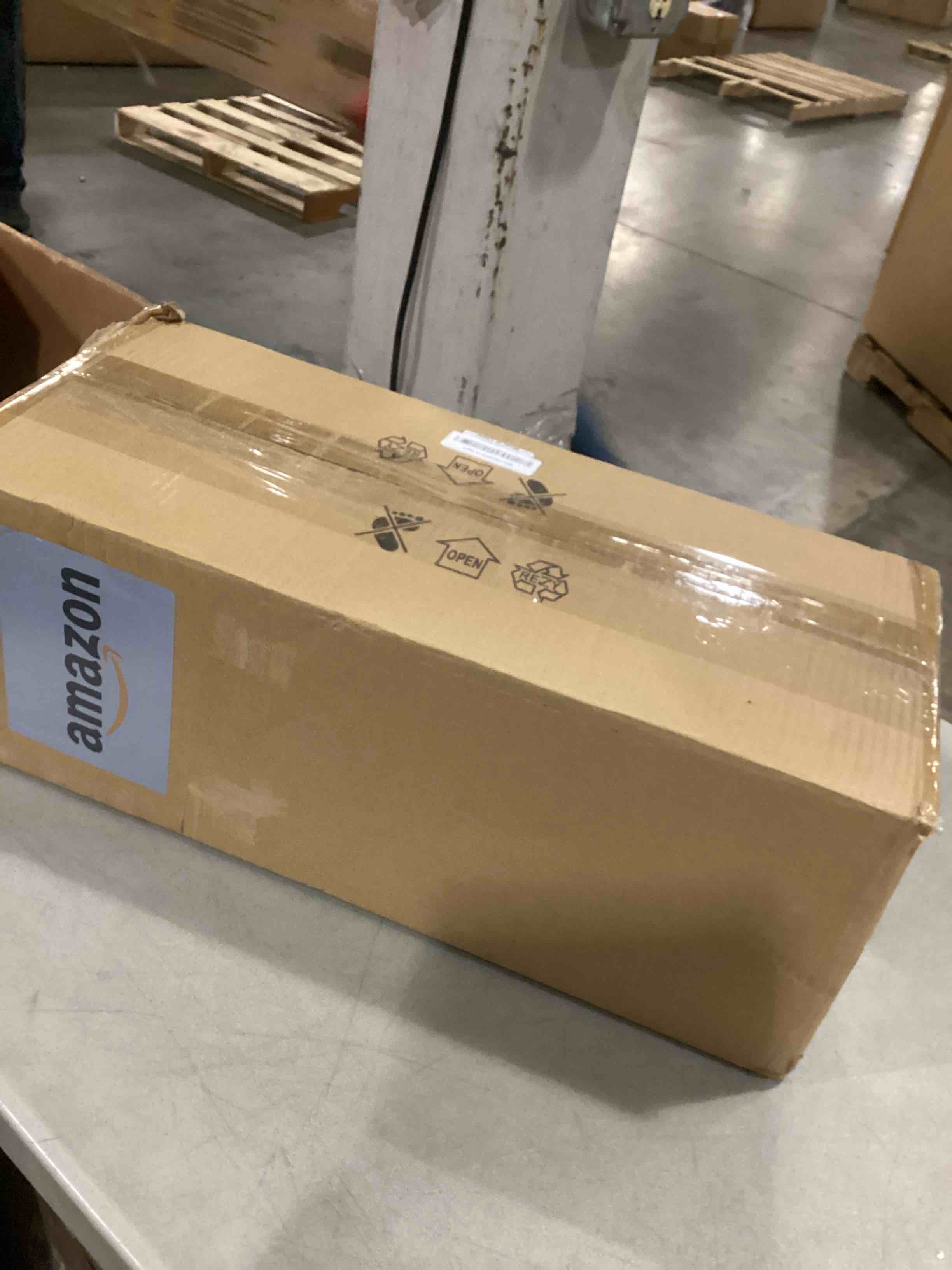 https://s3.amazonaws.com/lotting-images-prod/bidfta/GRA2468037_1747925805167.jpeg