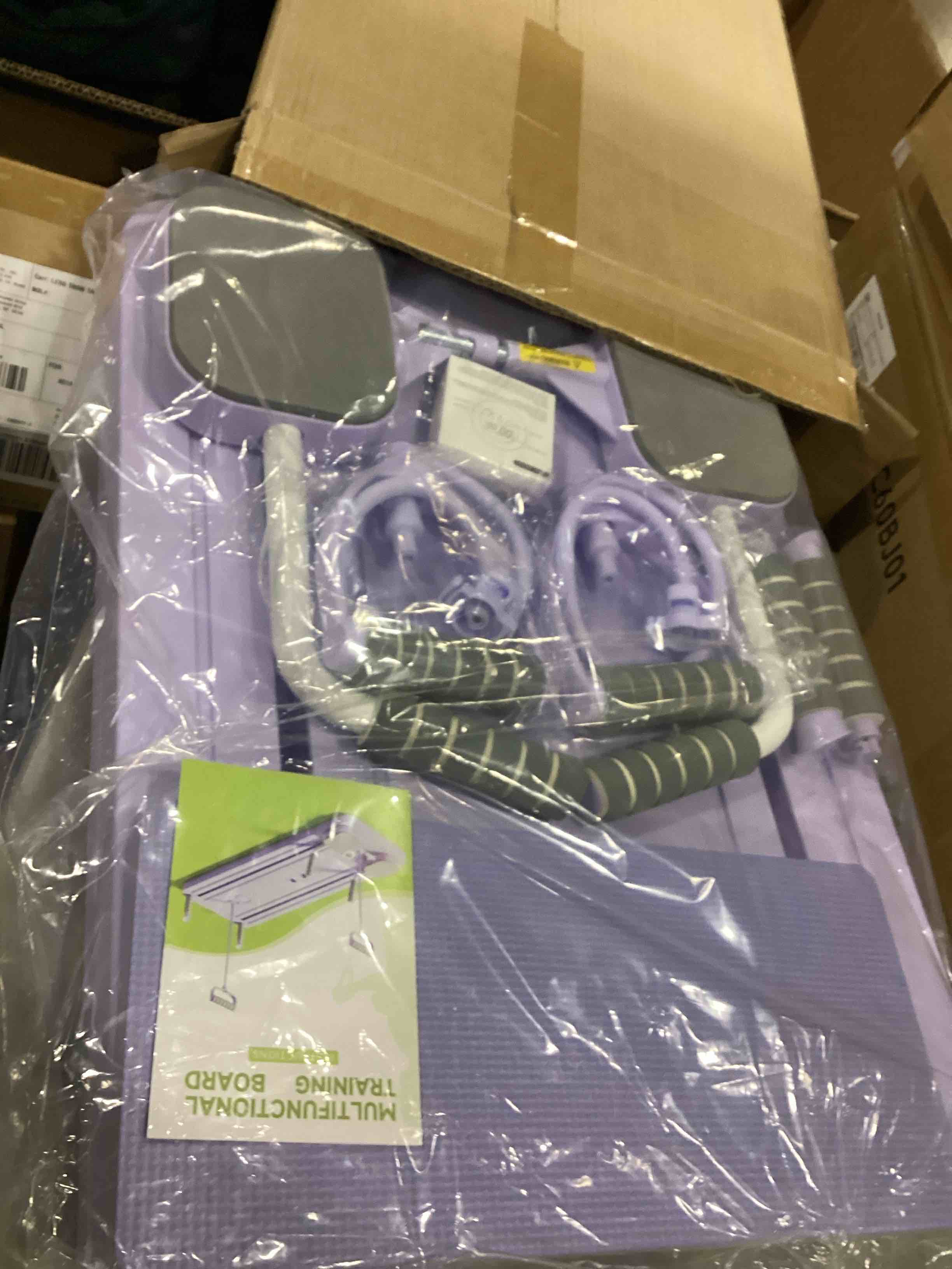 https://s3.amazonaws.com/lotting-images-prod/bidfta/GRA2468990_1748879366709.jpeg