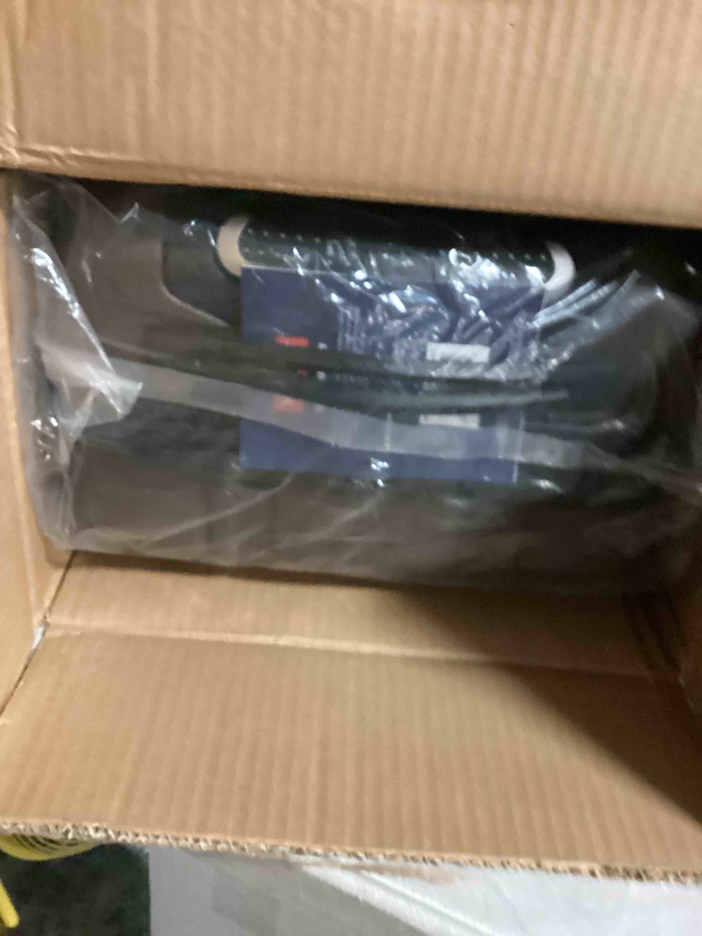 https://s3.amazonaws.com/lotting-images-prod/bidfta/GRA2470028_1745507305531.jpeg