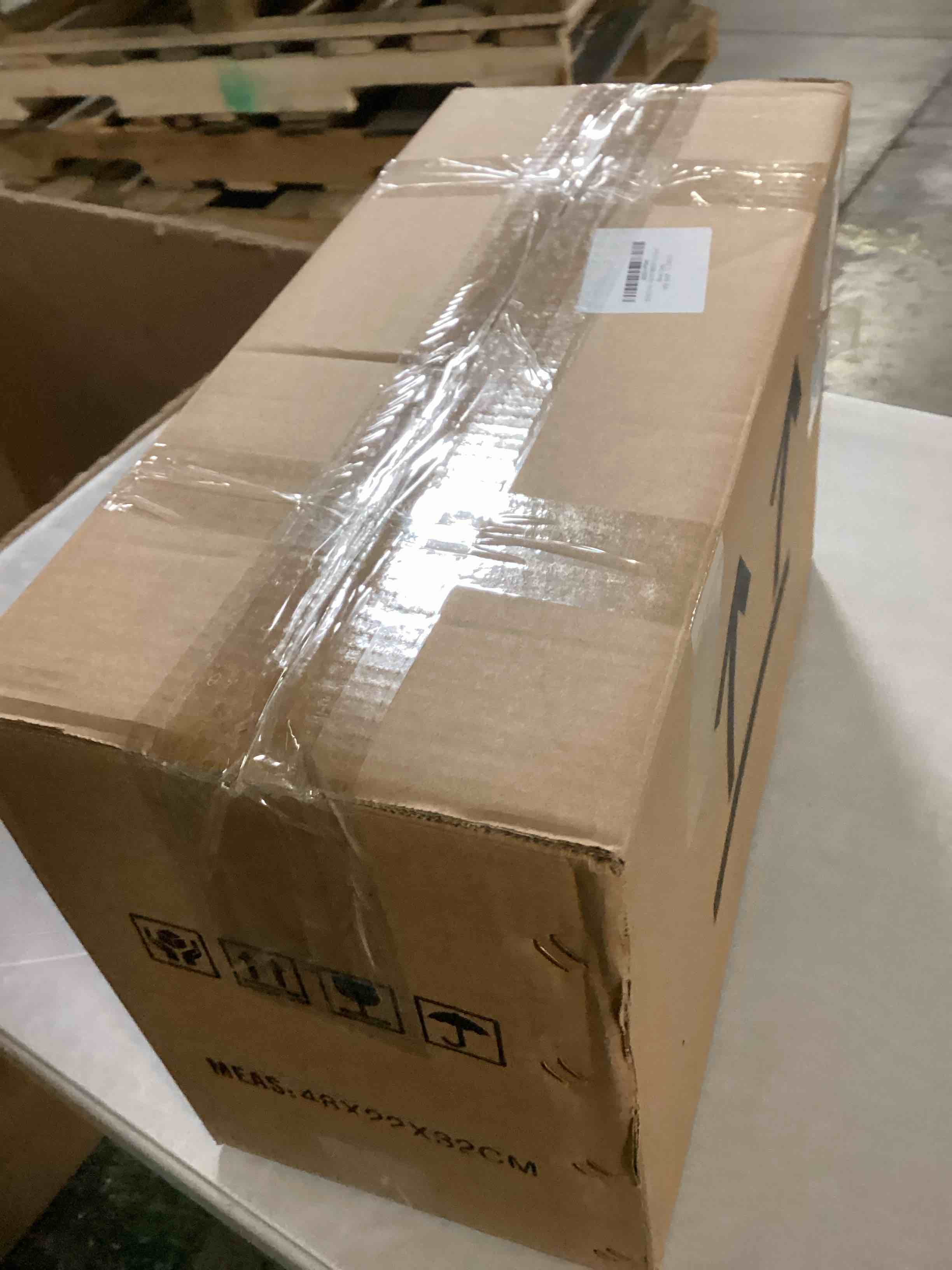 https://s3.amazonaws.com/lotting-images-prod/bidfta/GRA2470157_1745588663599.jpeg