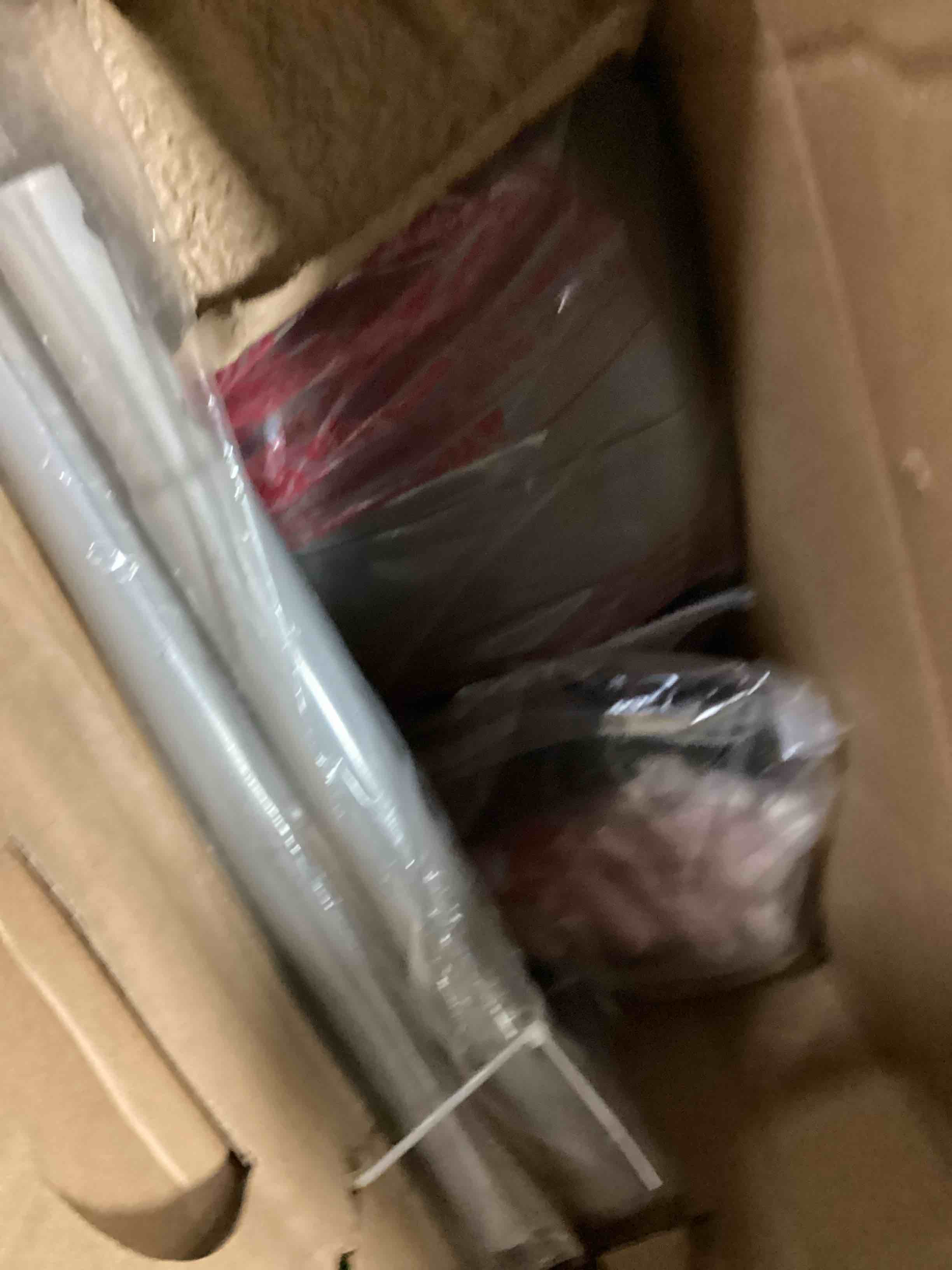 https://s3.amazonaws.com/lotting-images-prod/bidfta/GRA2470257_1745841235847.jpeg