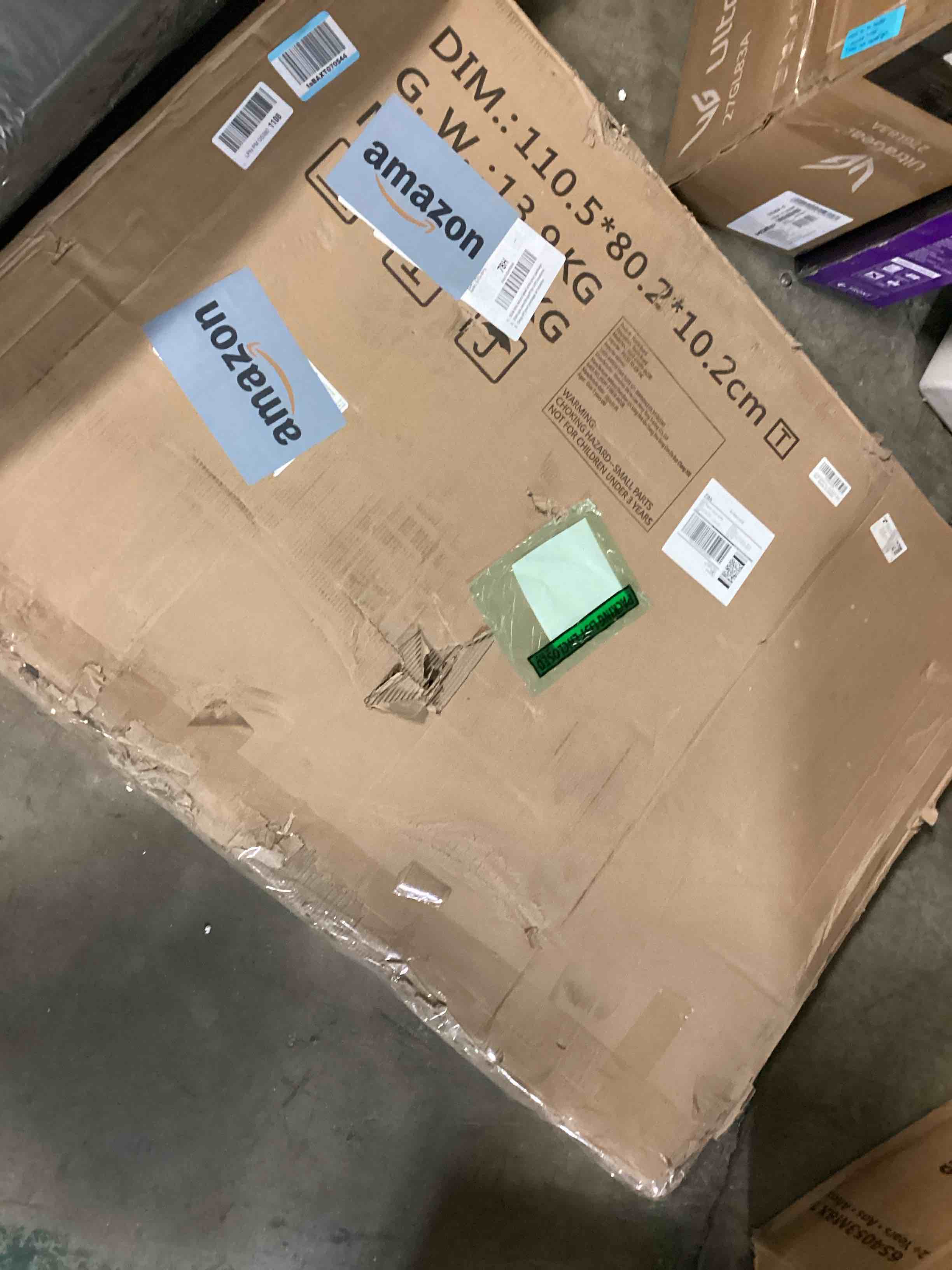 https://s3.amazonaws.com/lotting-images-prod/bidfta/GRA2470280_1745844139015.jpeg