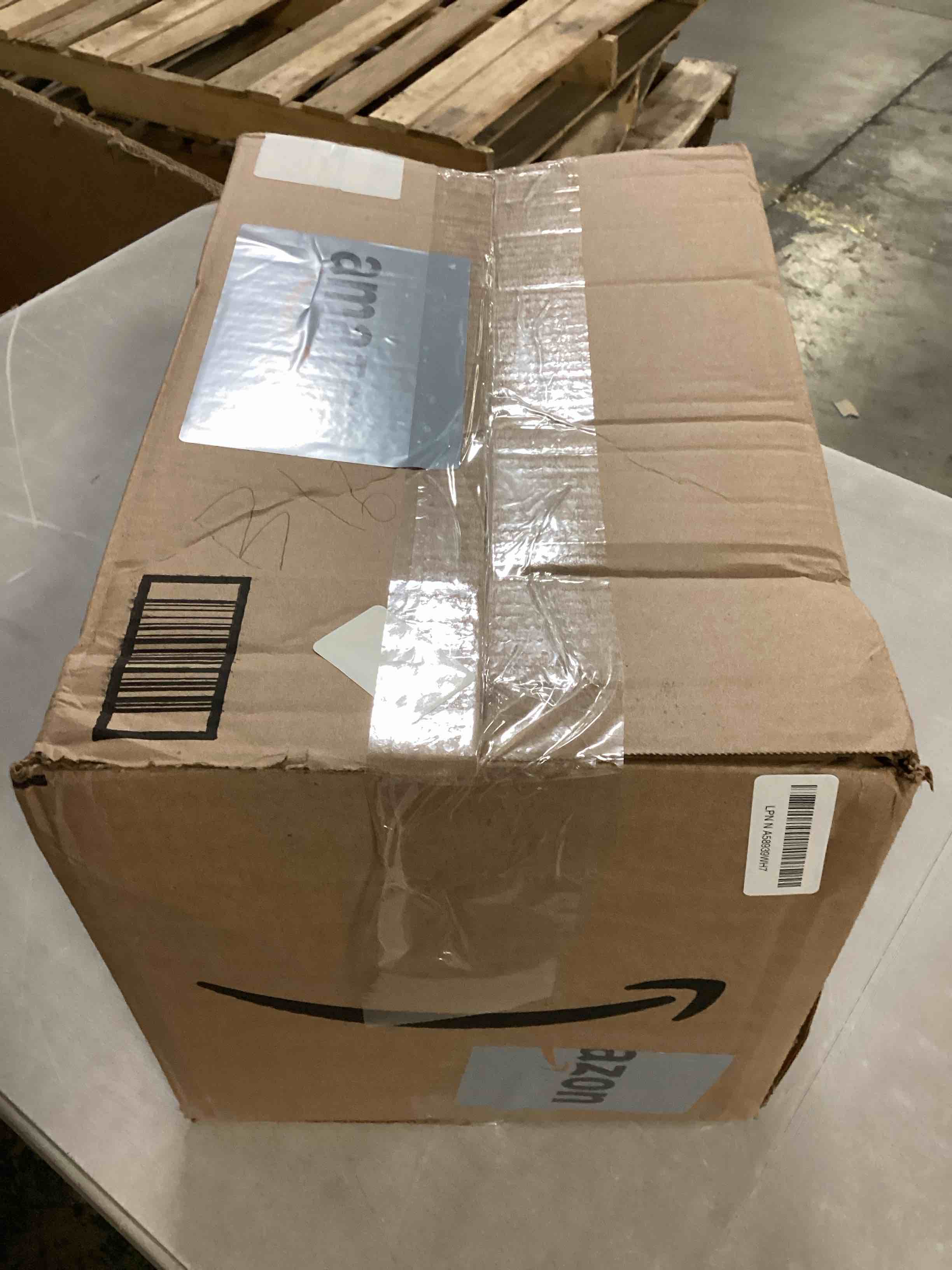 https://s3.amazonaws.com/lotting-images-prod/bidfta/GRA2470305_1745848052893.jpeg