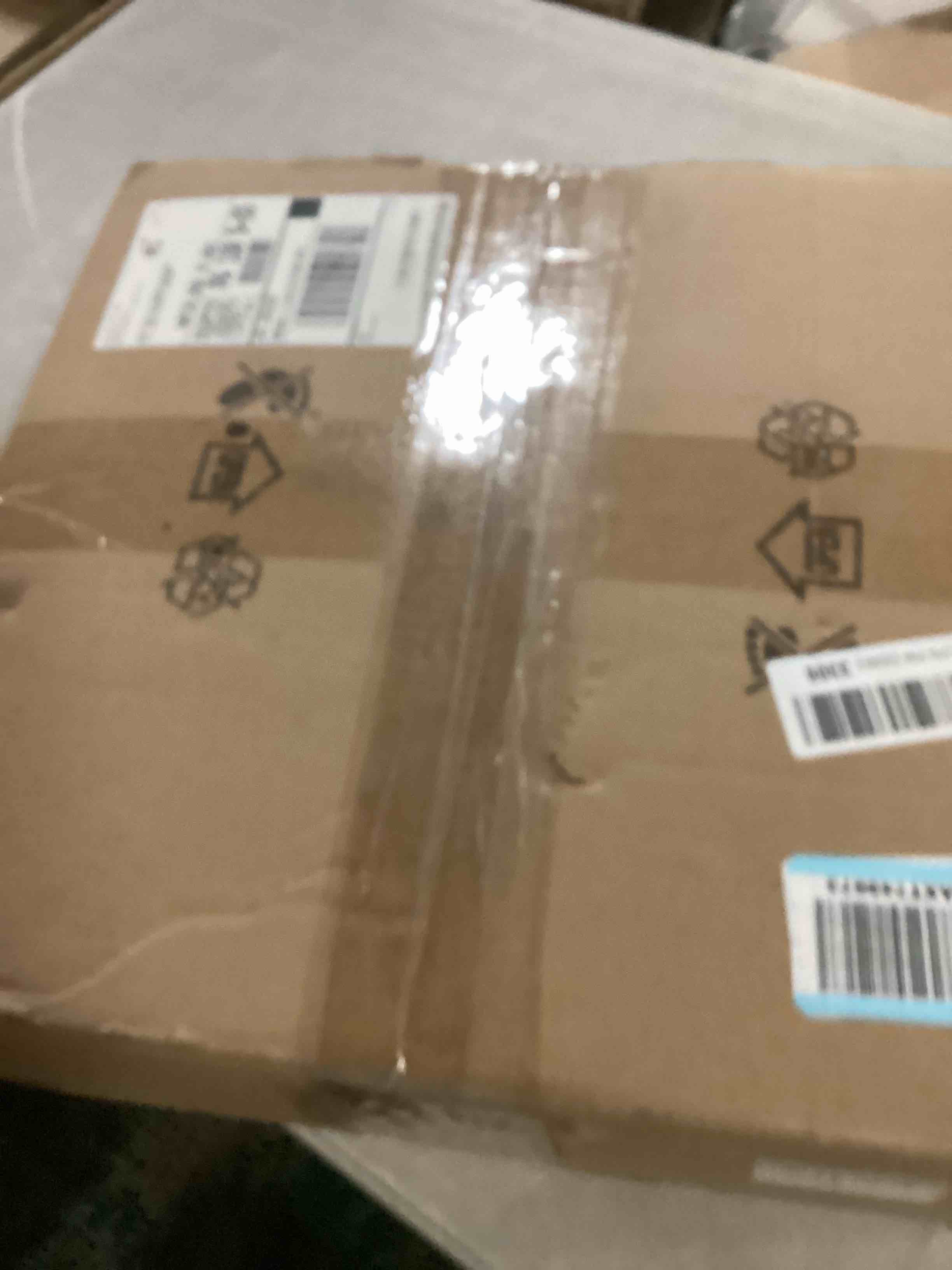 https://s3.amazonaws.com/lotting-images-prod/bidfta/GRA2470516_1745945751923.jpeg