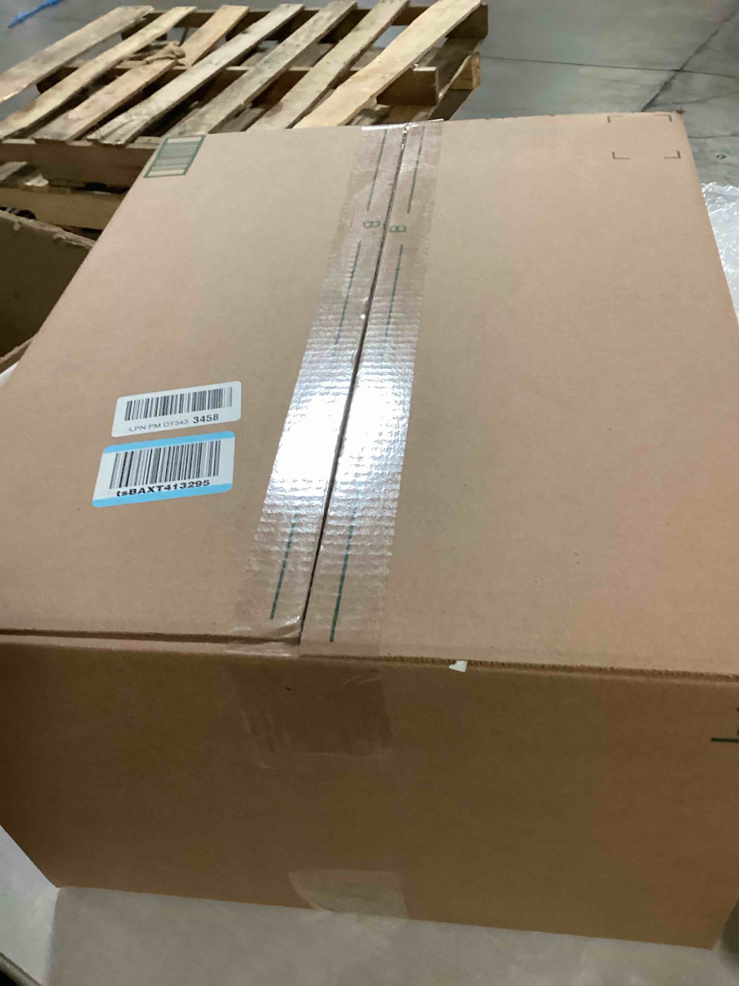 https://s3.amazonaws.com/lotting-images-prod/bidfta/GRA2470520_1745946056798.jpeg