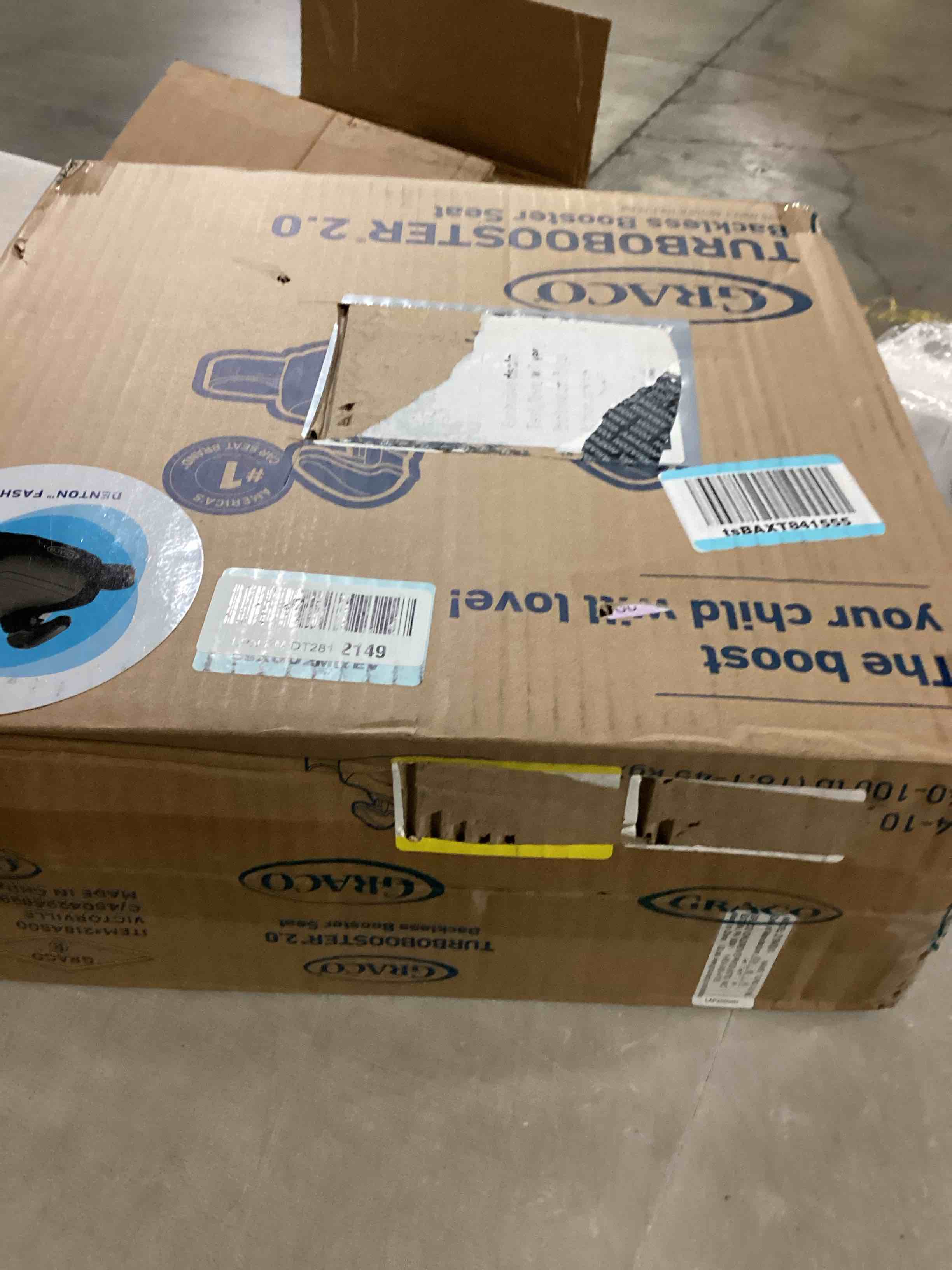 https://s3.amazonaws.com/lotting-images-prod/bidfta/GRA2470829_1746190118552.jpeg