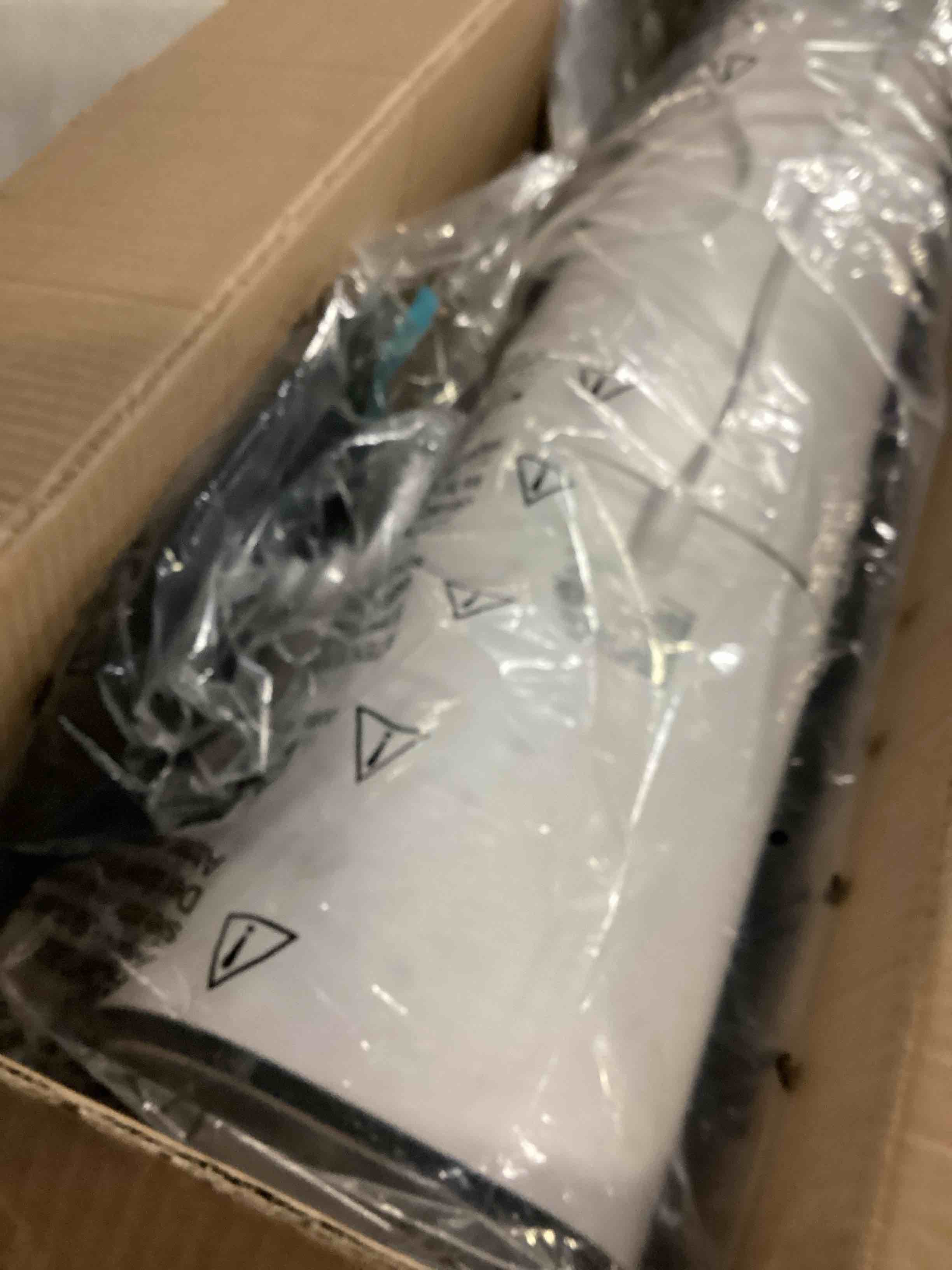 https://s3.amazonaws.com/lotting-images-prod/bidfta/GRA2470858_1746195570118.jpeg