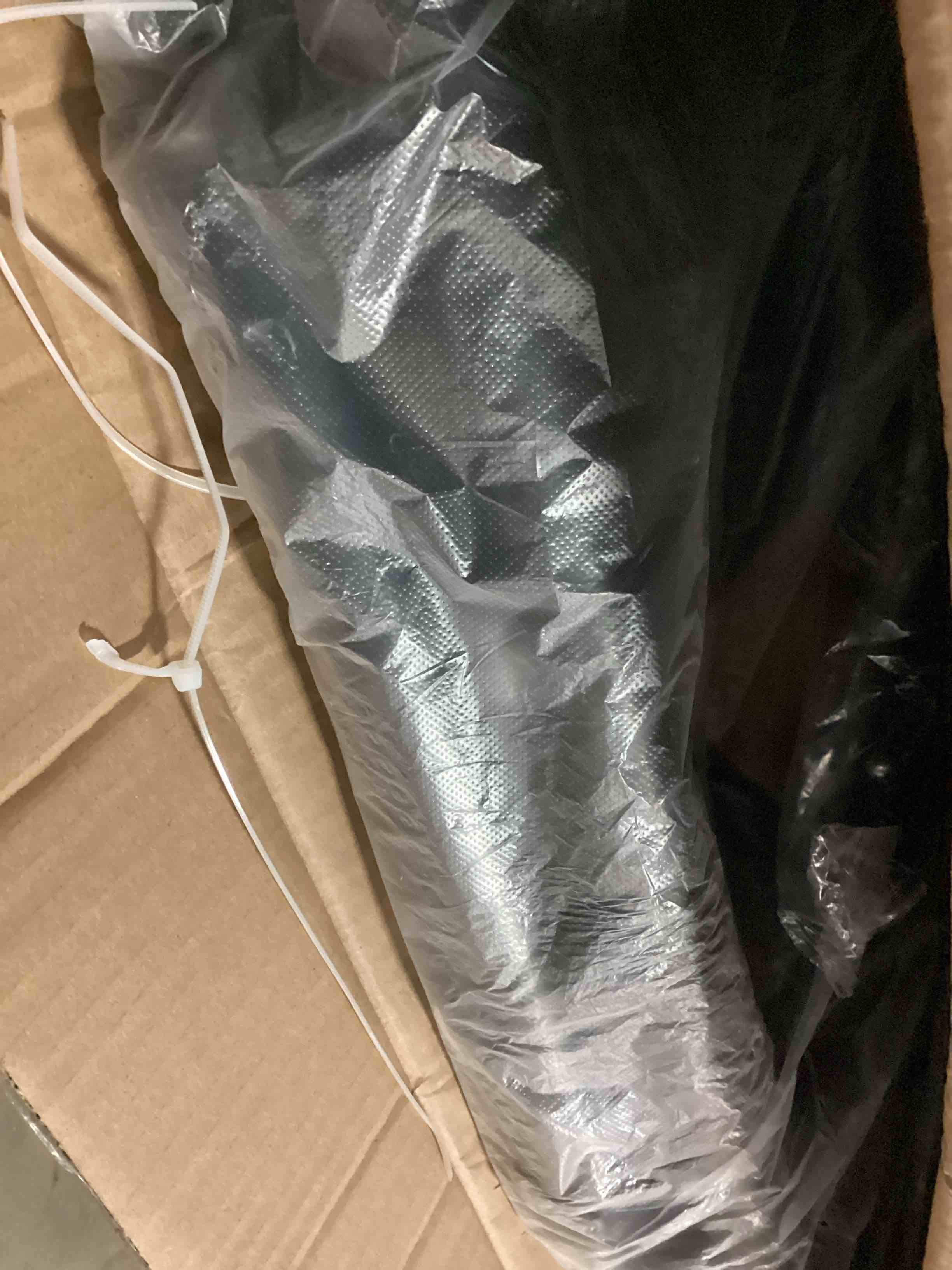 https://s3.amazonaws.com/lotting-images-prod/bidfta/GRA2470901_1746206685830.jpeg