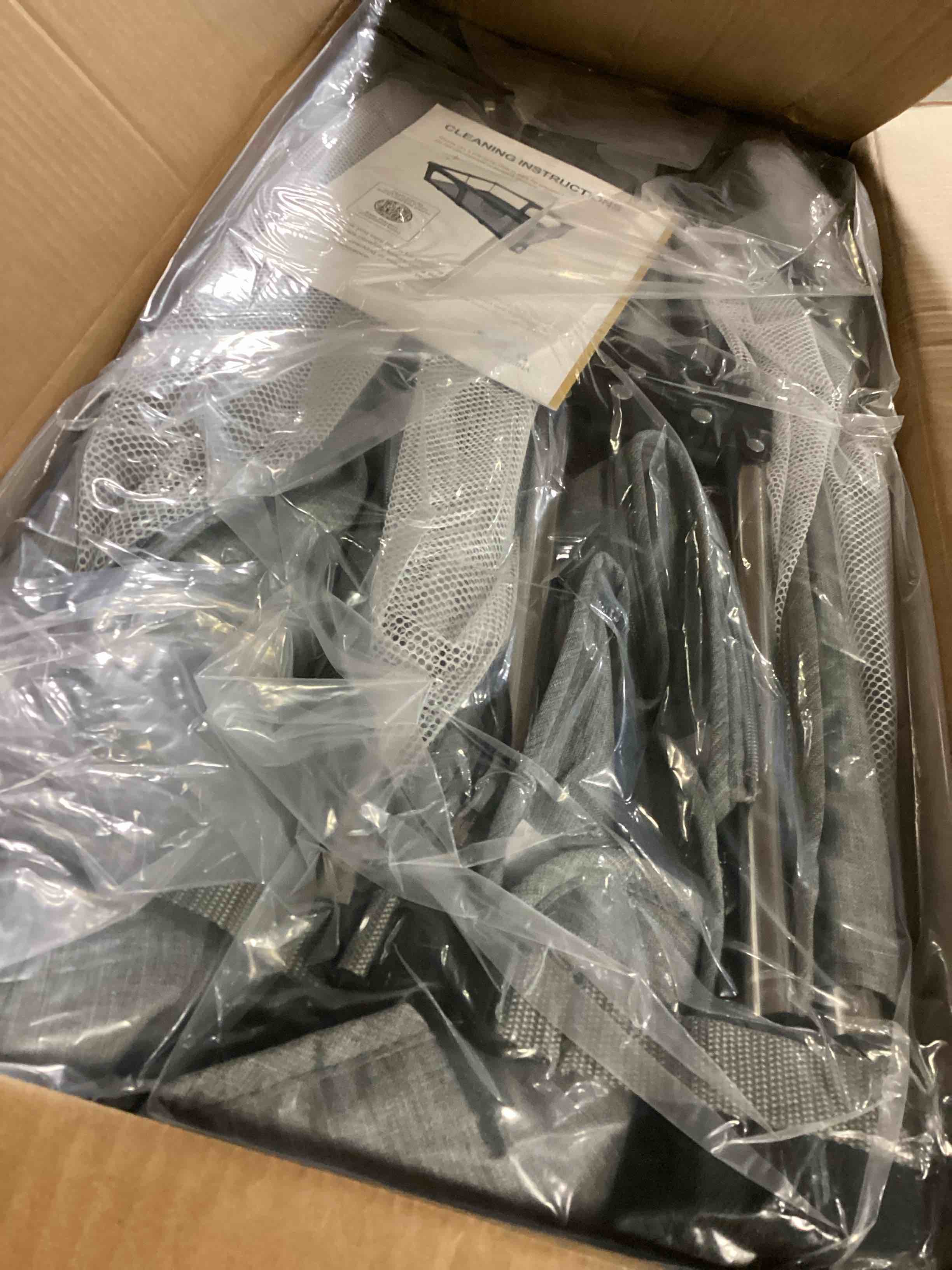 https://s3.amazonaws.com/lotting-images-prod/bidfta/GRA2470906_1746207428941.jpeg