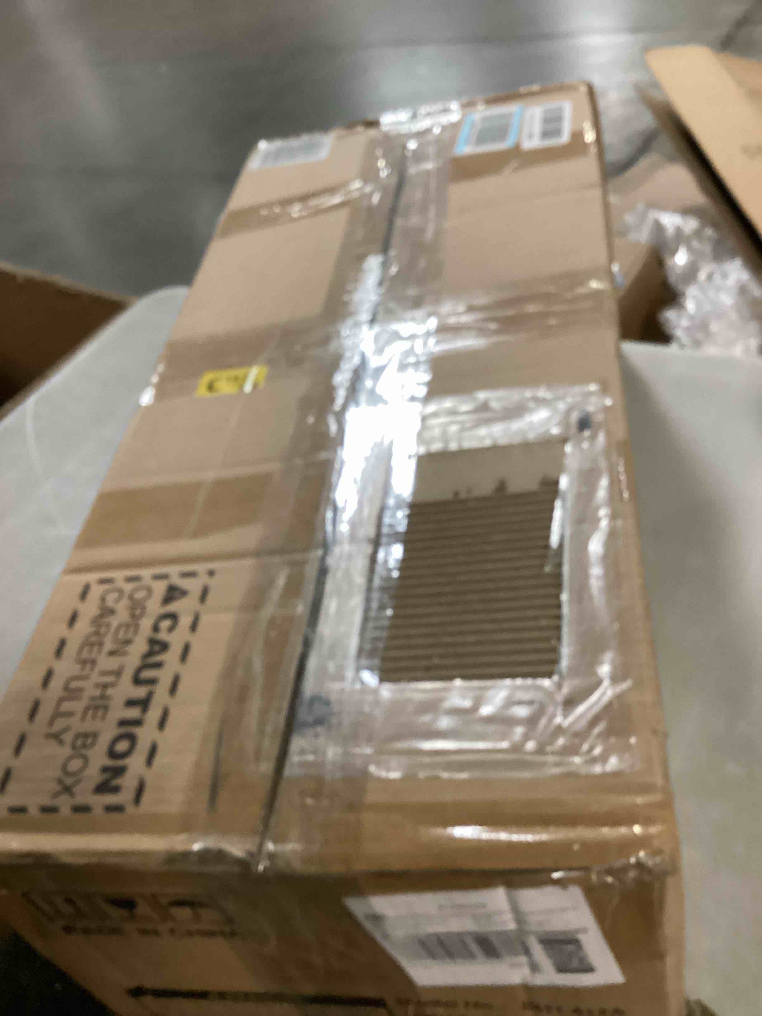 https://s3.amazonaws.com/lotting-images-prod/bidfta/GRA2470906_1746207449486.jpeg
