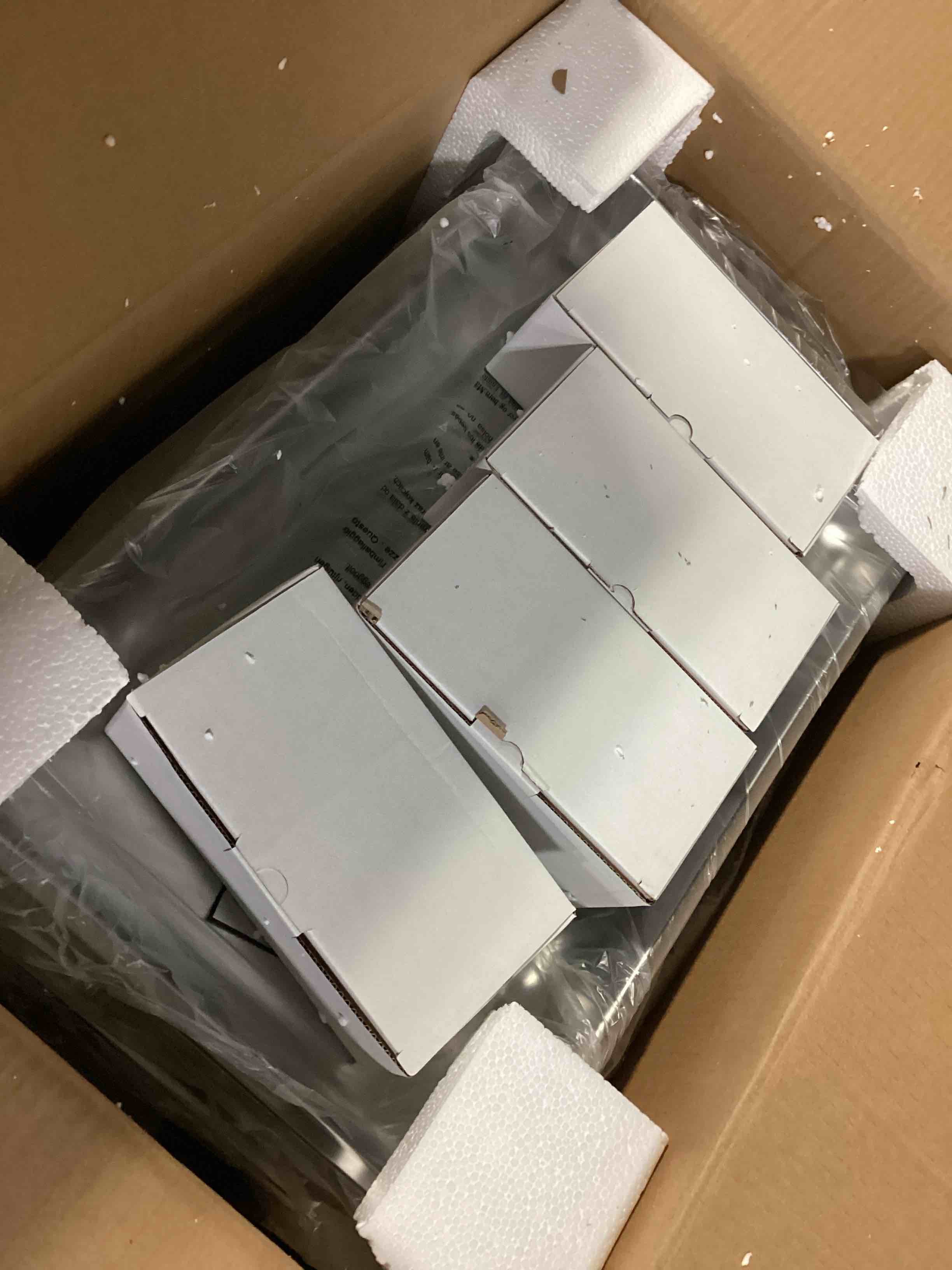 https://s3.amazonaws.com/lotting-images-prod/bidfta/GRA2470925_1746211484537.jpeg
