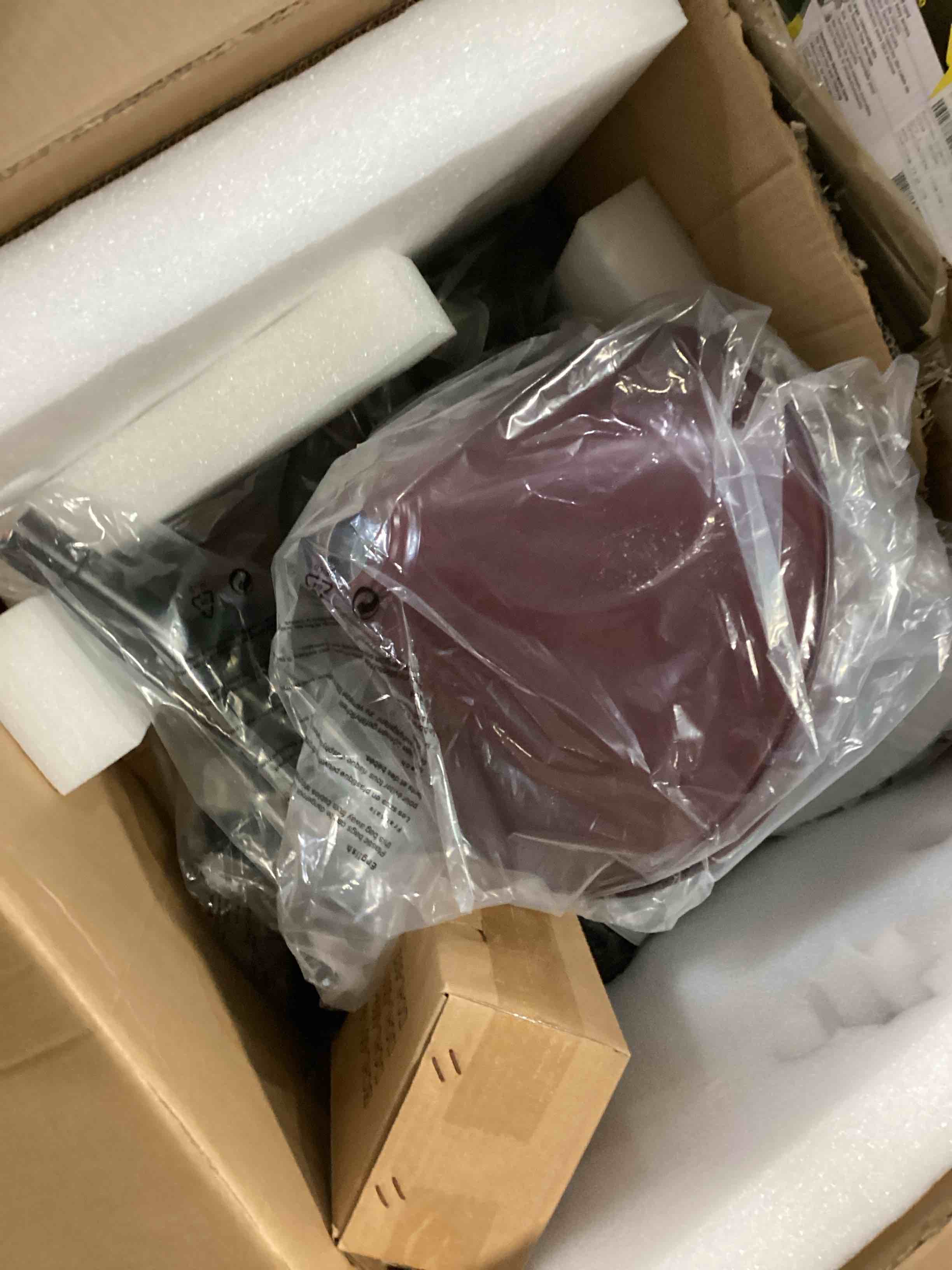 https://s3.amazonaws.com/lotting-images-prod/bidfta/GRA2470946_1746444718536.jpeg