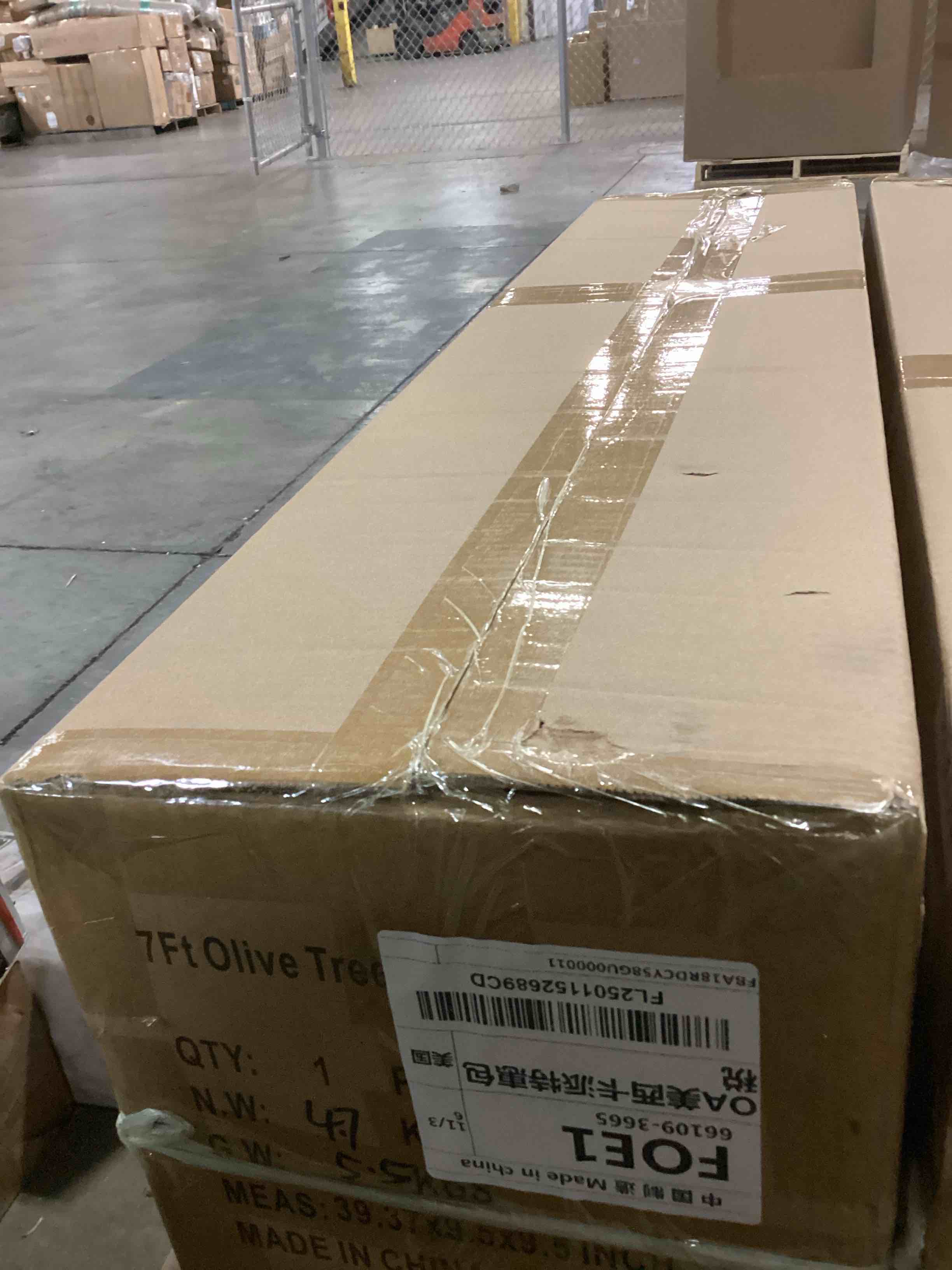 https://s3.amazonaws.com/lotting-images-prod/bidfta/GRA2470982_1746450037102.jpeg
