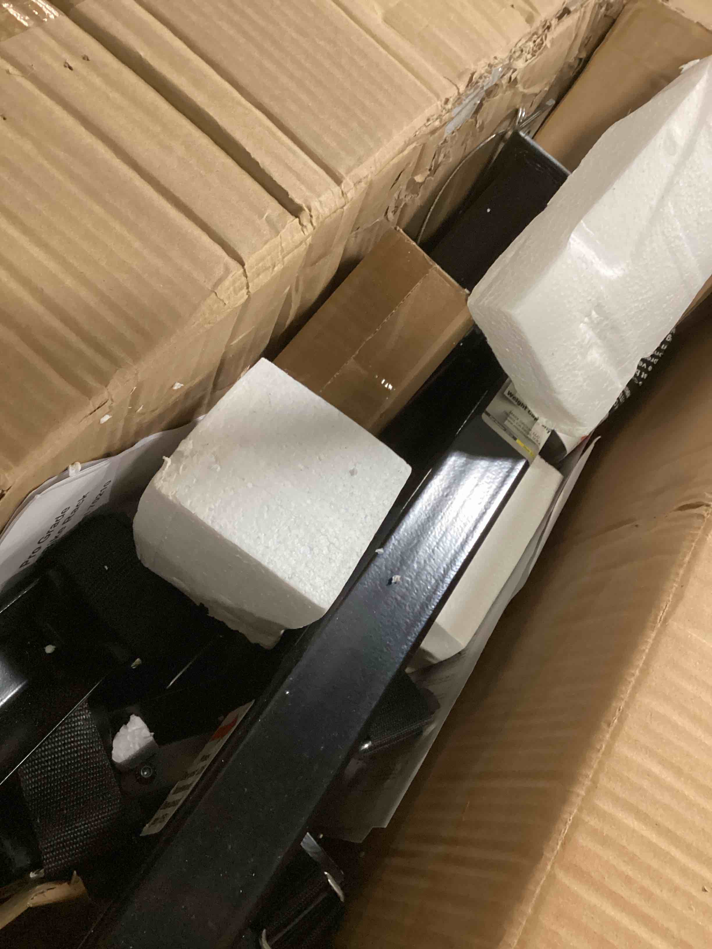 https://s3.amazonaws.com/lotting-images-prod/bidfta/GRA2471022_1746455967659.jpeg