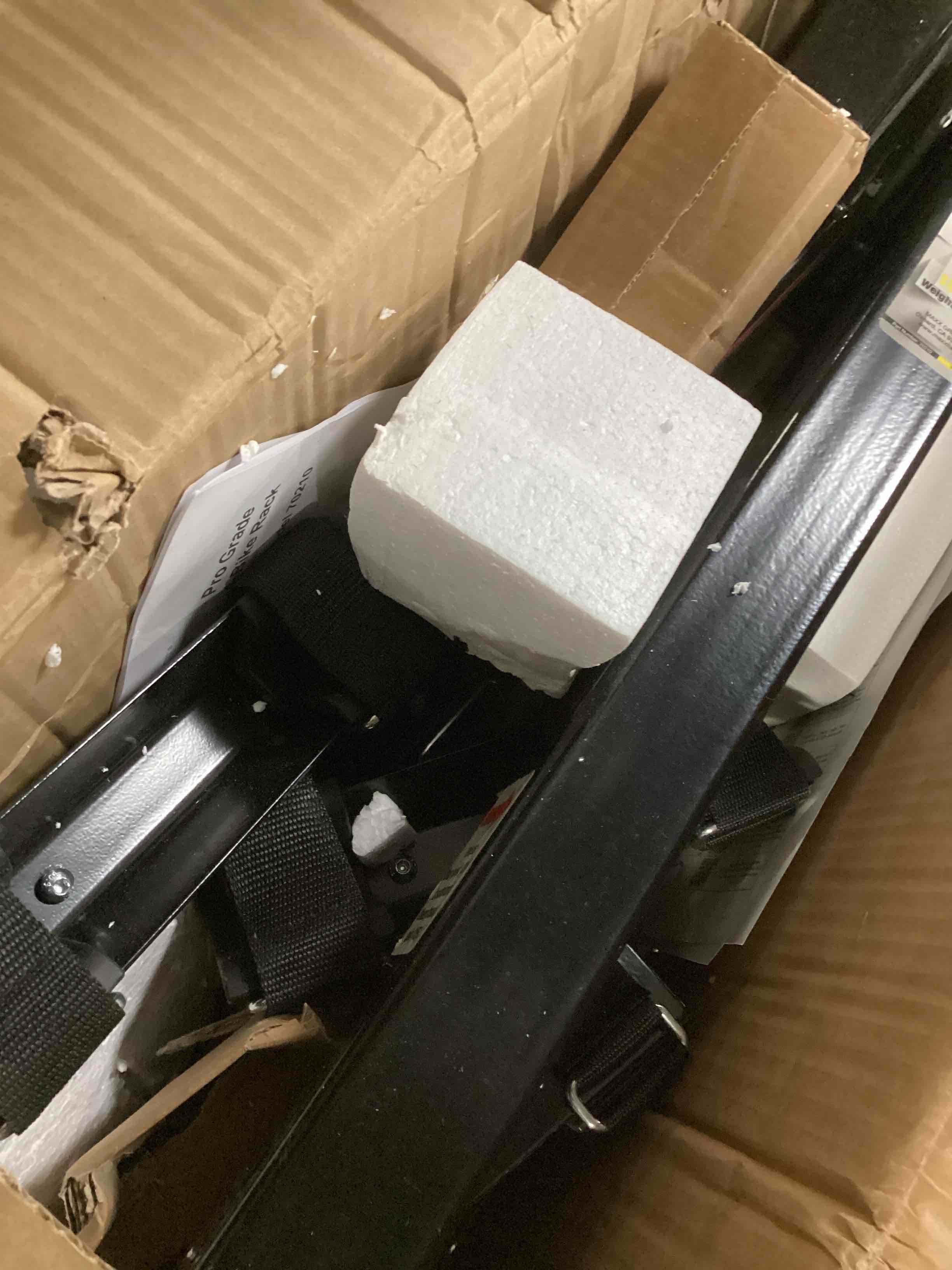 https://s3.amazonaws.com/lotting-images-prod/bidfta/GRA2471022_1746455972025.jpeg