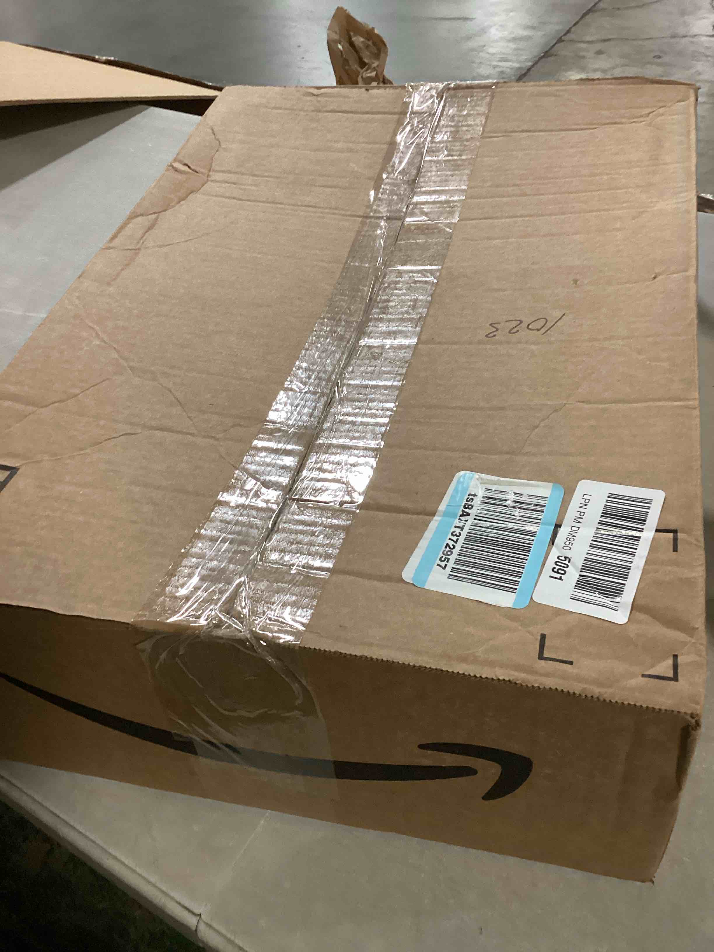 https://s3.amazonaws.com/lotting-images-prod/bidfta/GRA2471032_1746457062287.jpeg