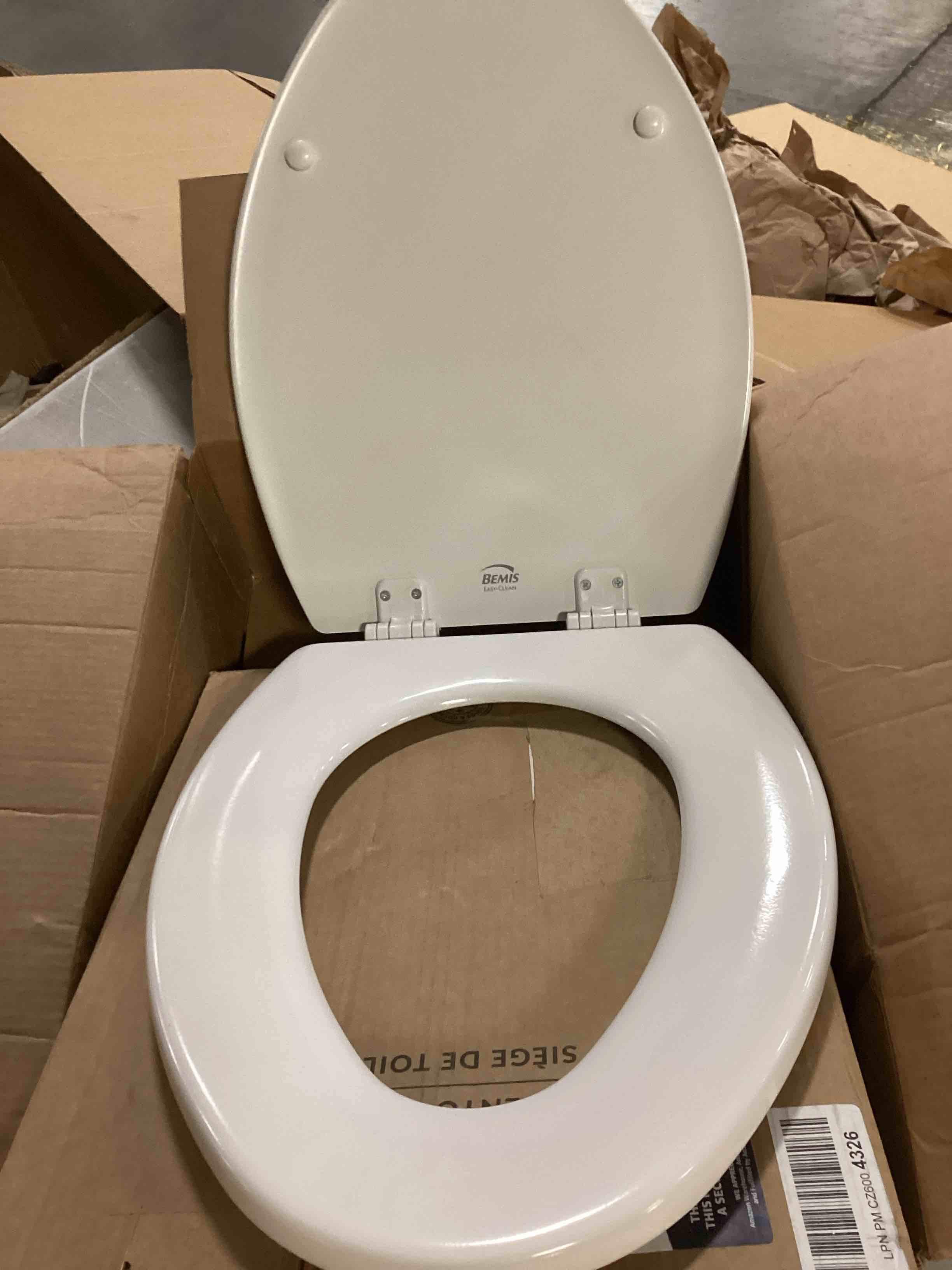 https://s3.amazonaws.com/lotting-images-prod/bidfta/GRA2471032_1746457107194.jpeg