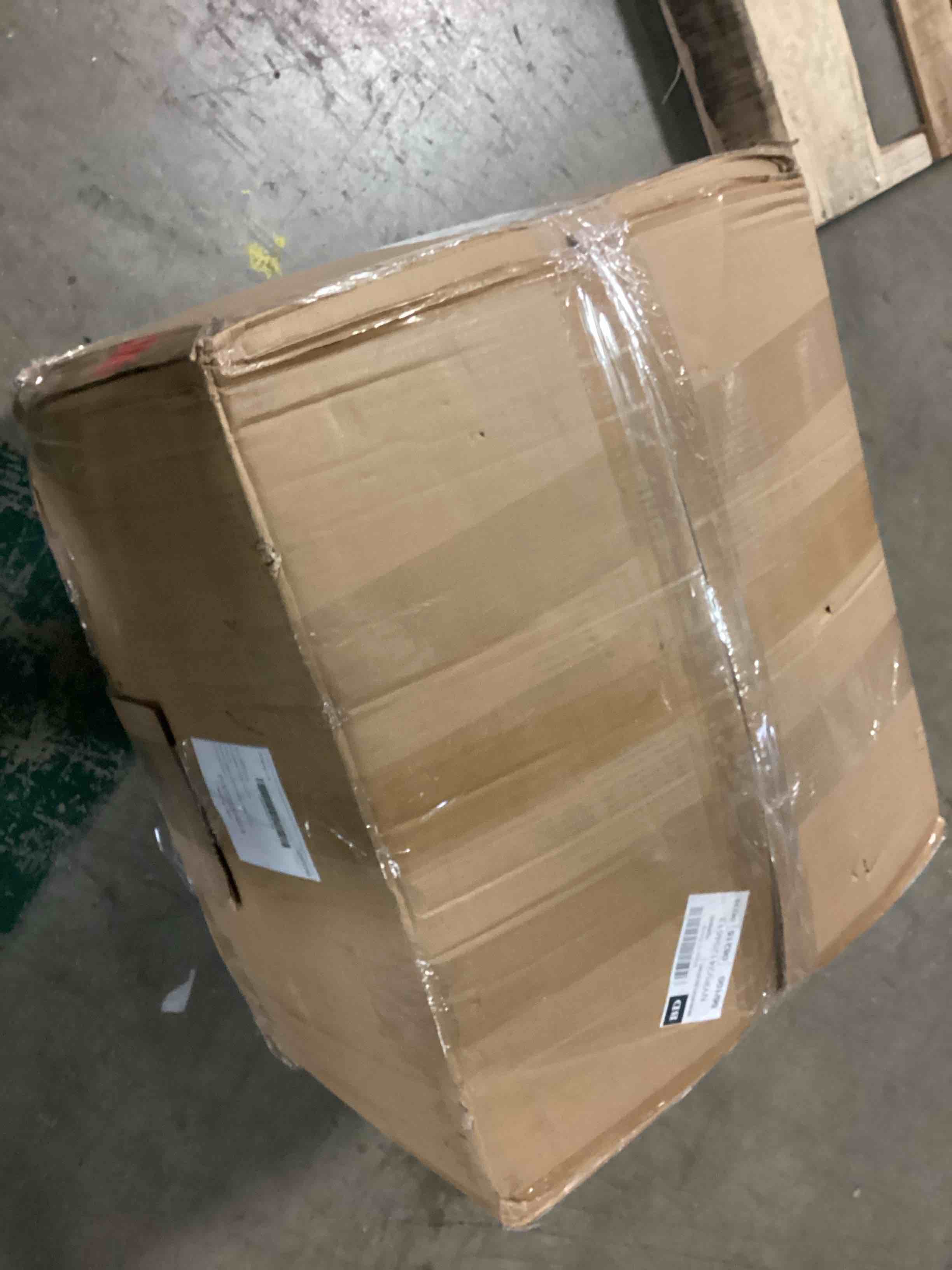 https://s3.amazonaws.com/lotting-images-prod/bidfta/GRA2471114_1746532490423.jpeg