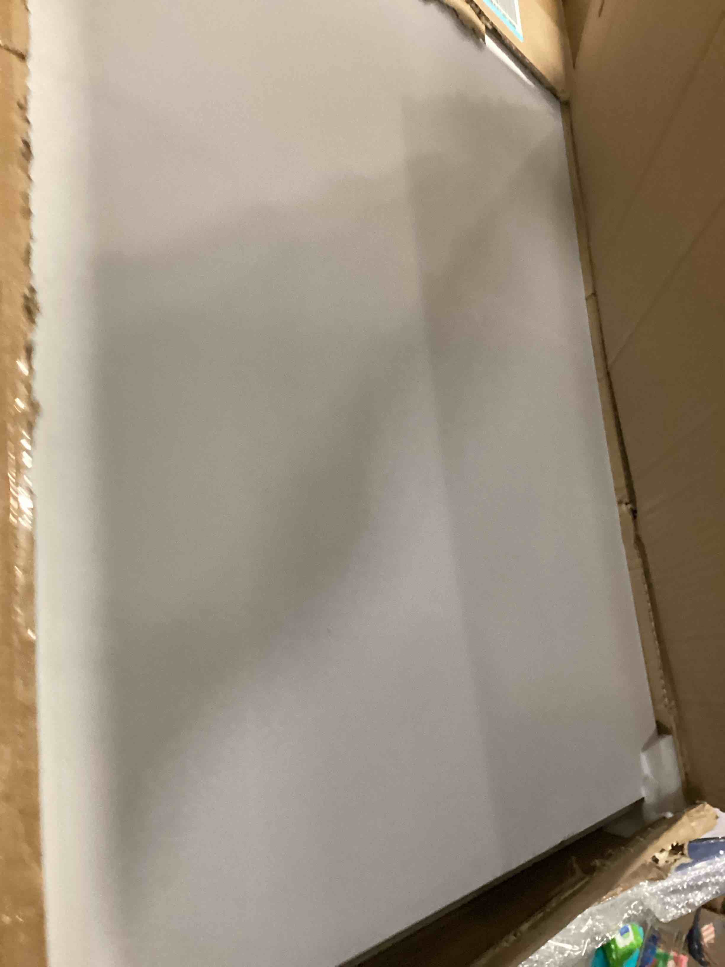 https://s3.amazonaws.com/lotting-images-prod/bidfta/GRA2471137_1746535889856.jpeg