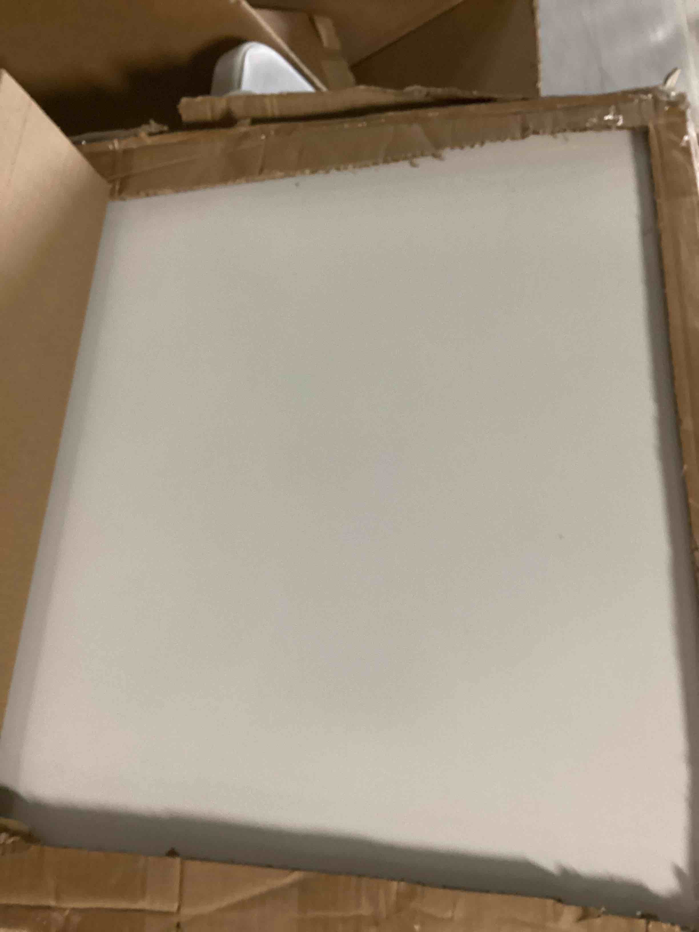 https://s3.amazonaws.com/lotting-images-prod/bidfta/GRA2471143_1746536970275.jpeg