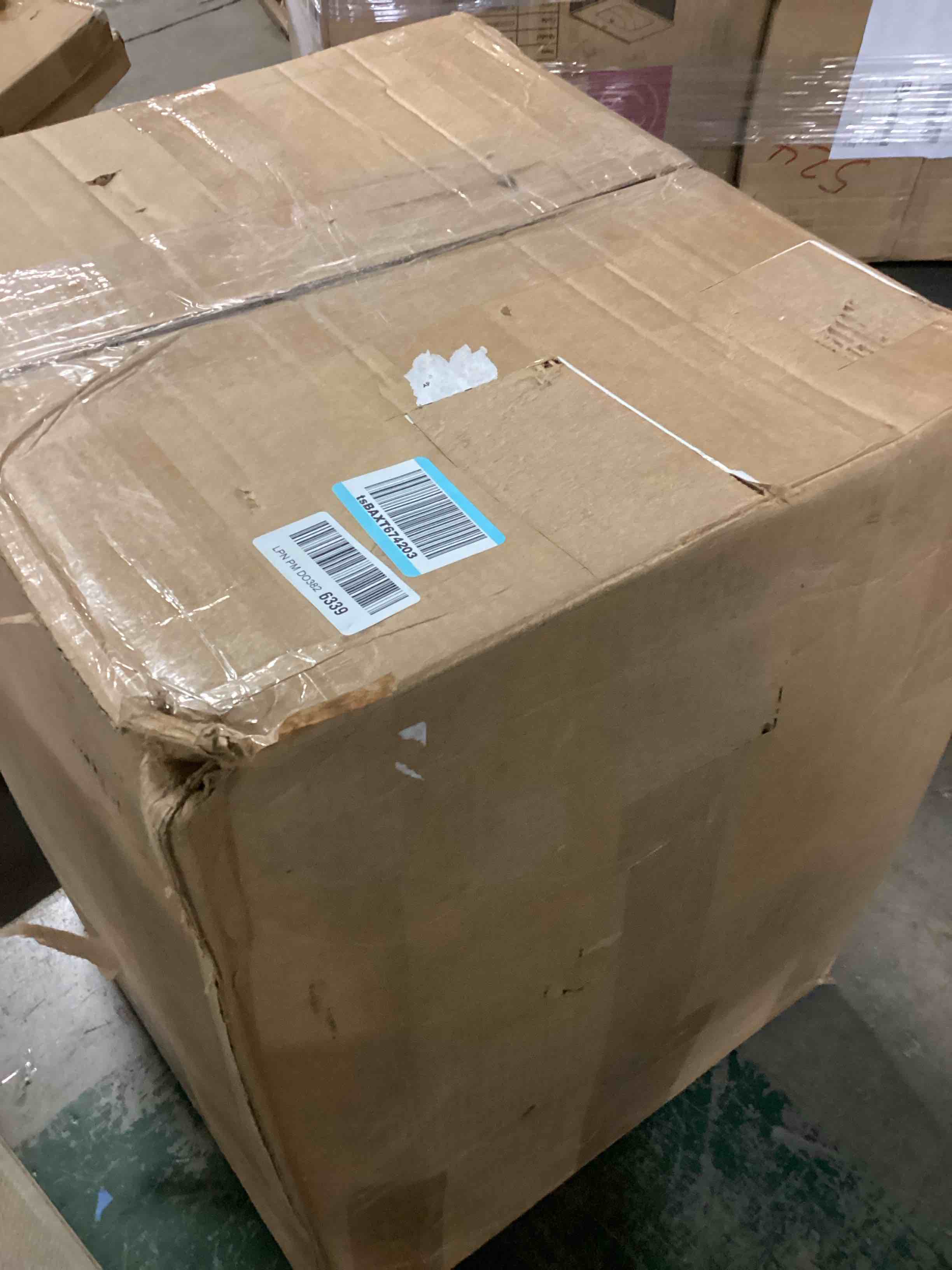 https://s3.amazonaws.com/lotting-images-prod/bidfta/GRA2471198_1746546621061.jpeg