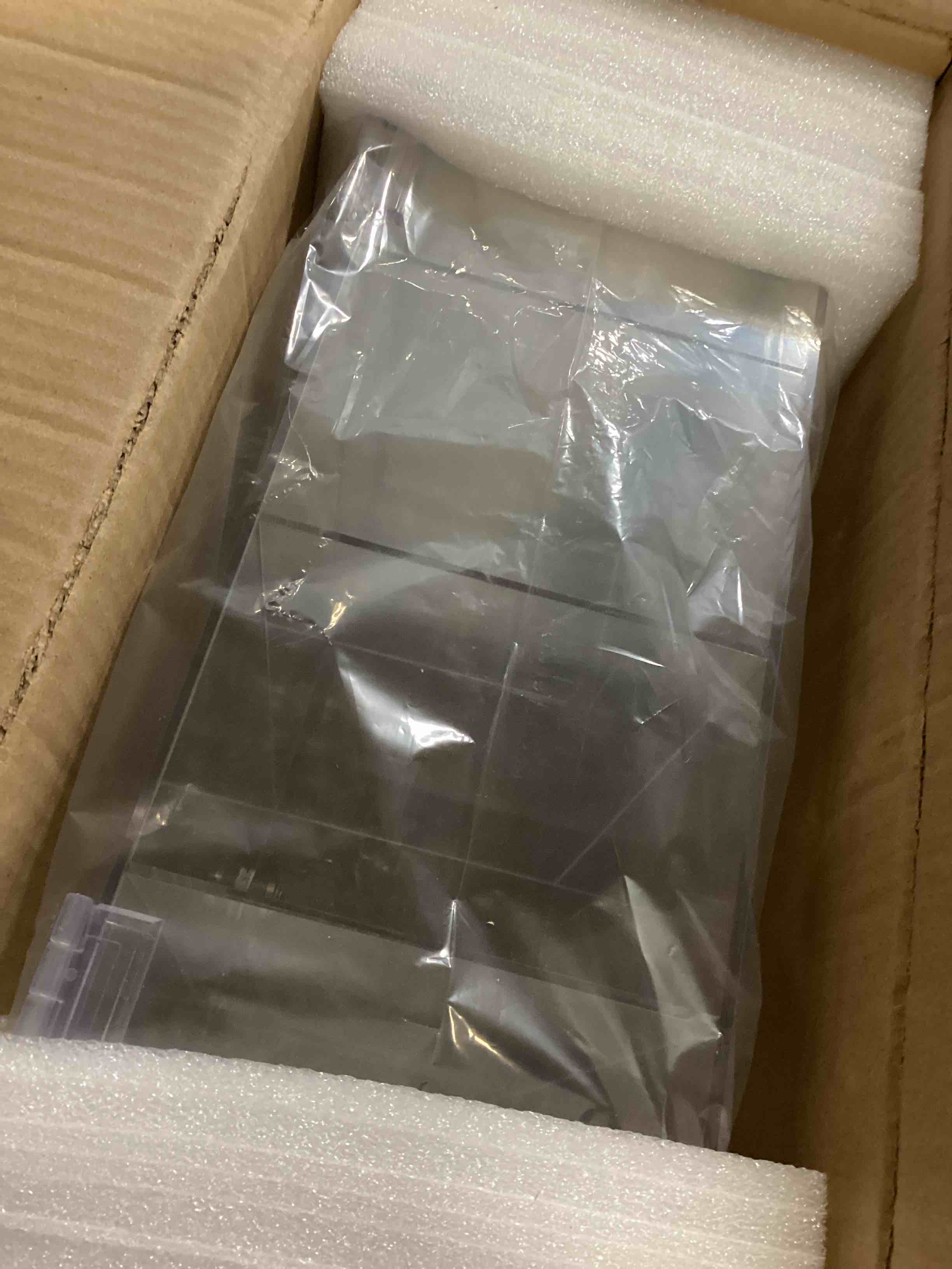 https://s3.amazonaws.com/lotting-images-prod/bidfta/GRA2471326_1746643323384.jpeg