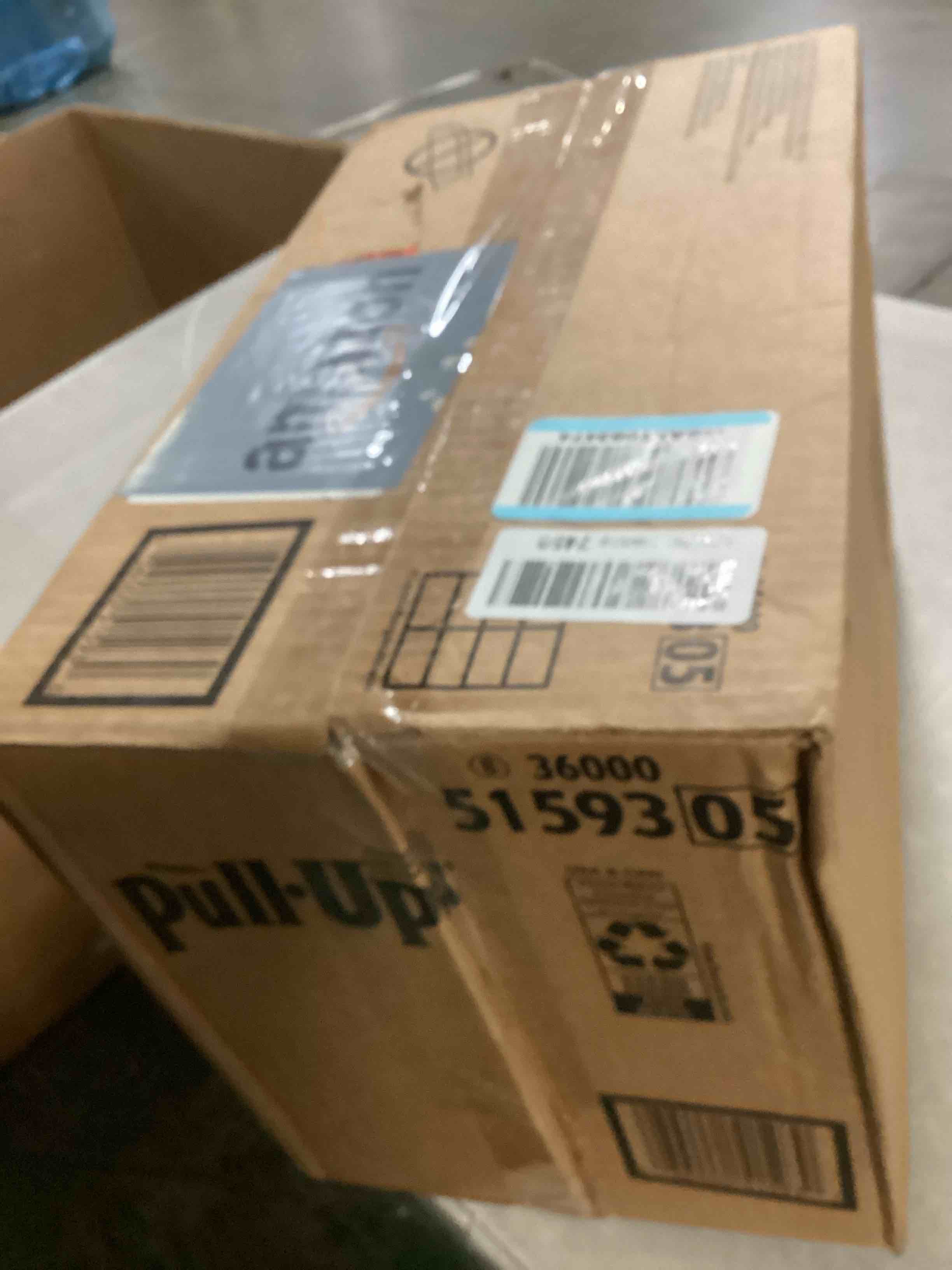 https://s3.amazonaws.com/lotting-images-prod/bidfta/GRA2471507_1746795159674.jpeg