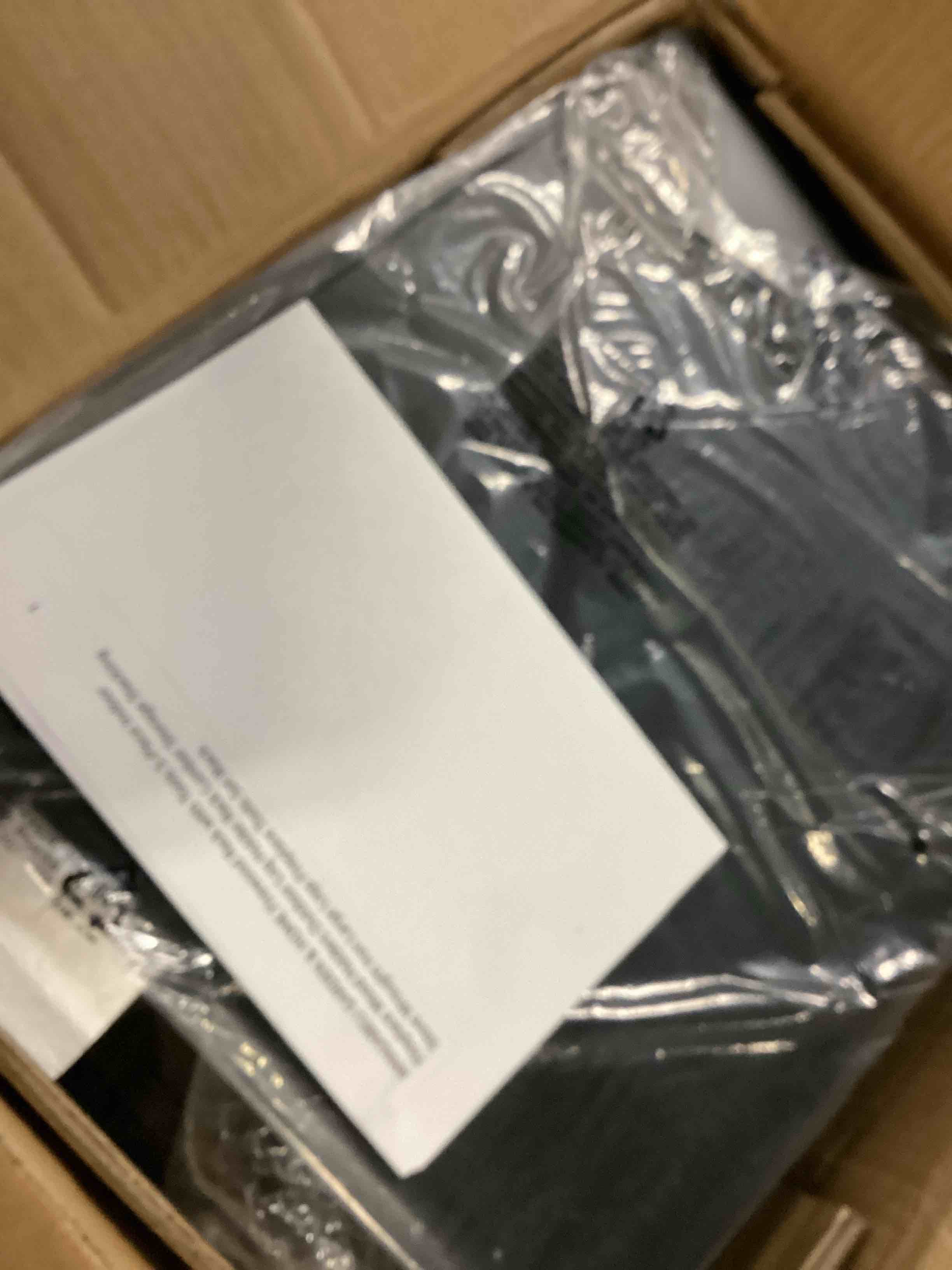 https://s3.amazonaws.com/lotting-images-prod/bidfta/GRA2471692_1747061328155.jpeg