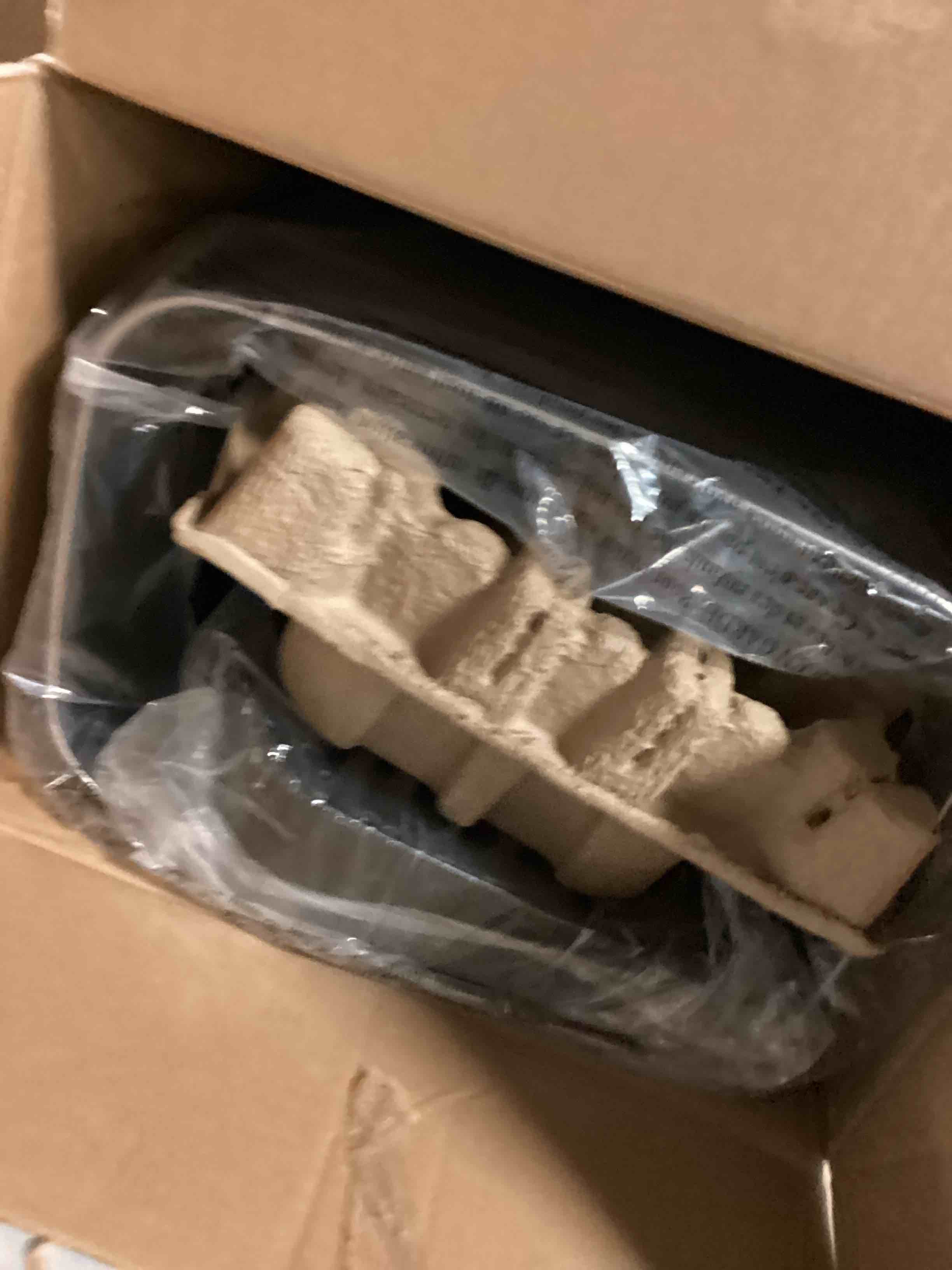 https://s3.amazonaws.com/lotting-images-prod/bidfta/GRA2472202_1747333856712.jpeg