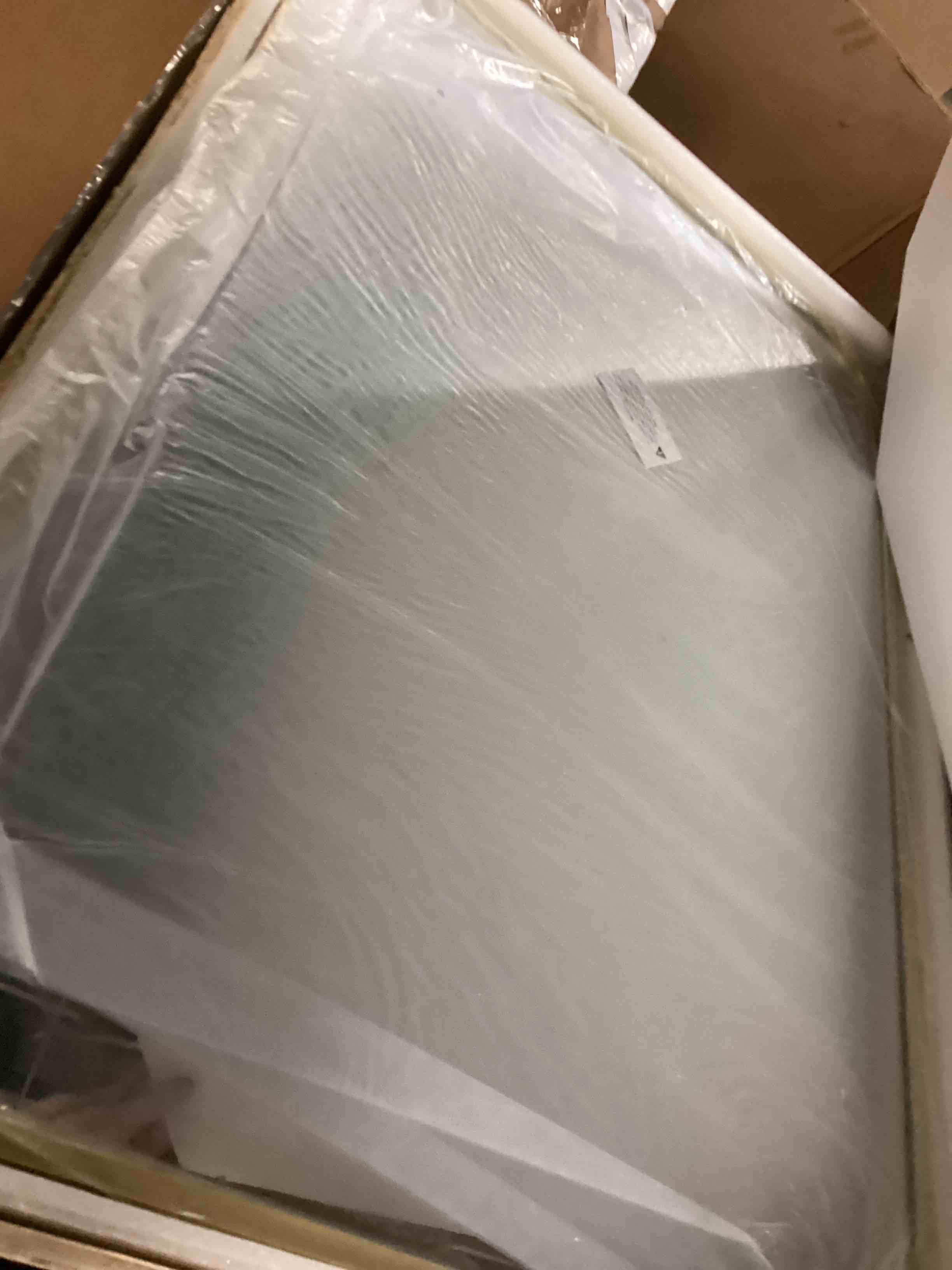 https://s3.amazonaws.com/lotting-images-prod/bidfta/GRA2472322_1747407901896.jpeg